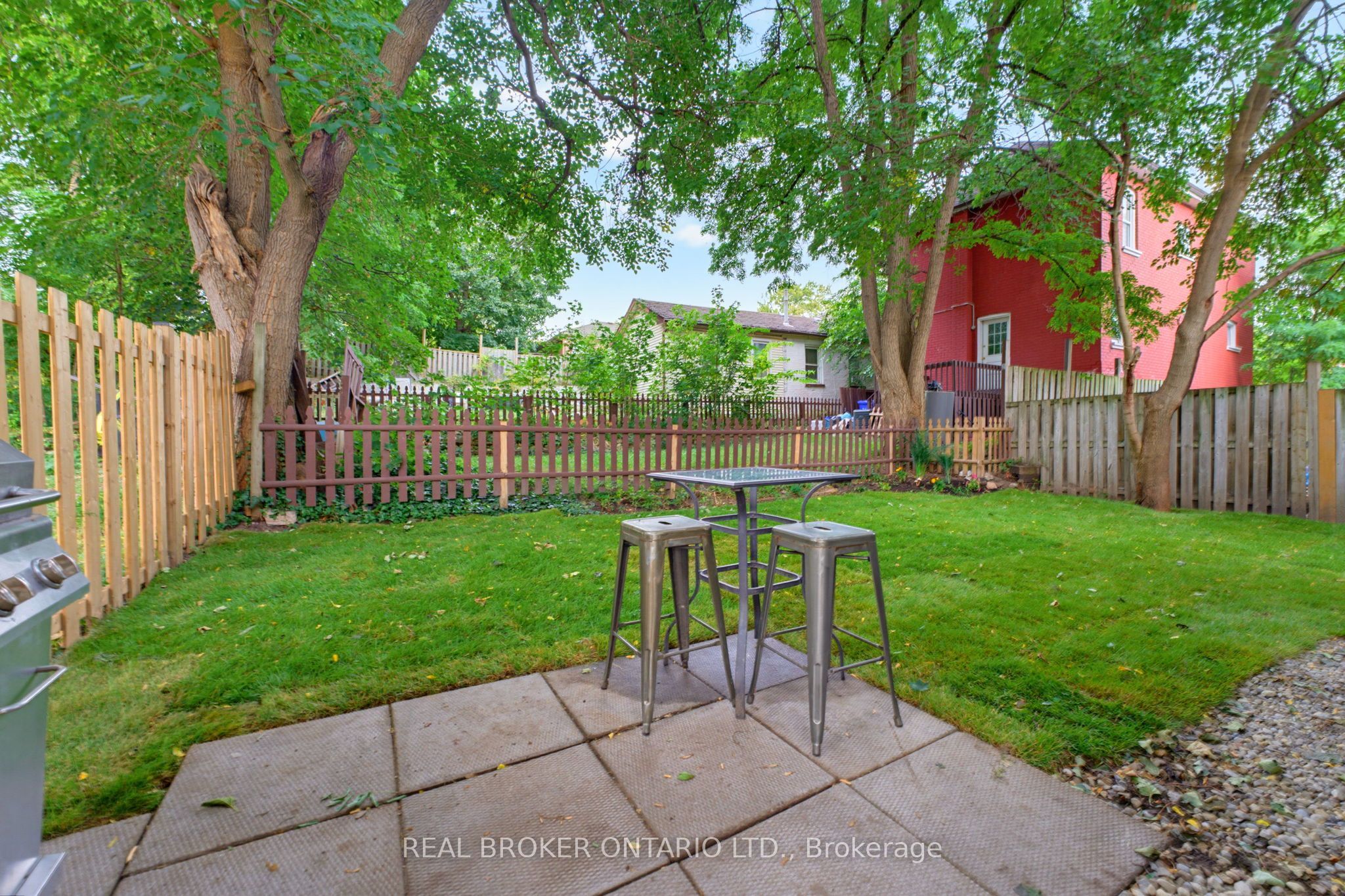 118 Clarence Street Property Photo 21
