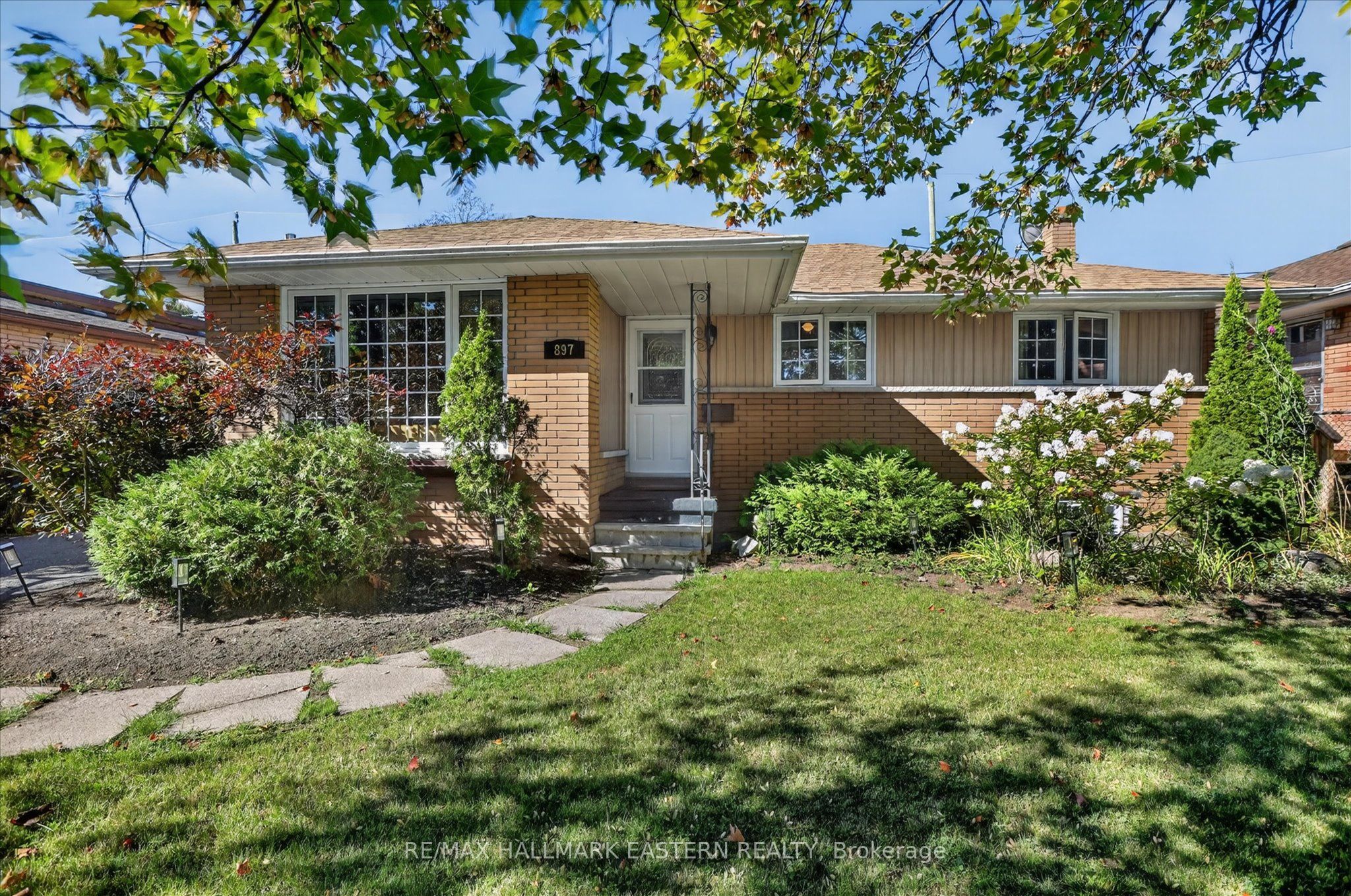 897 Westdale Avenue Property Photo 1