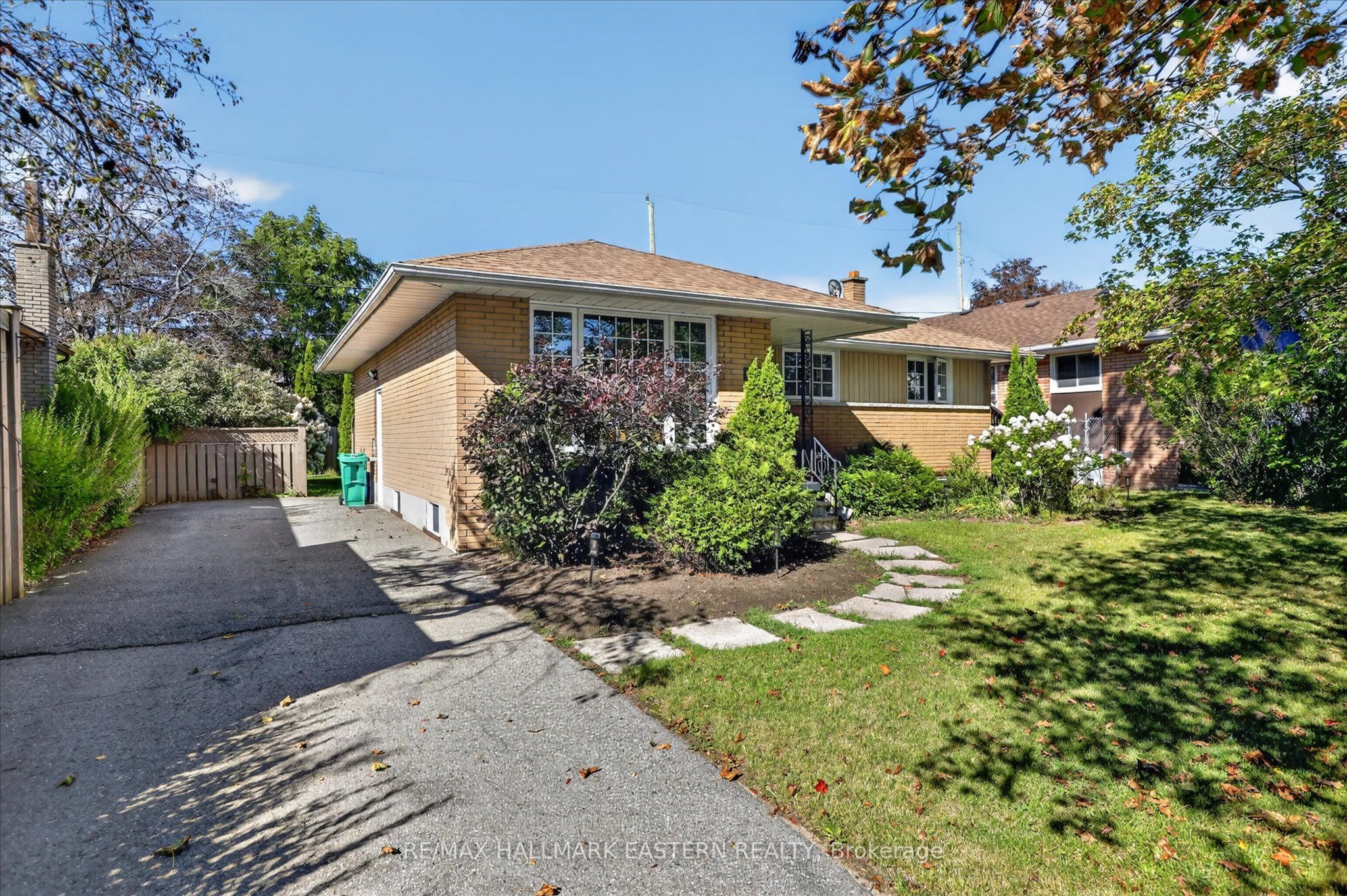 897 Westdale Avenue Property Photo 3