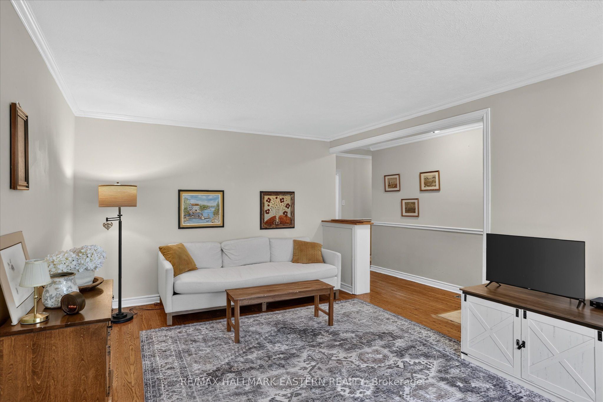 897 Westdale Avenue Property Photo 8