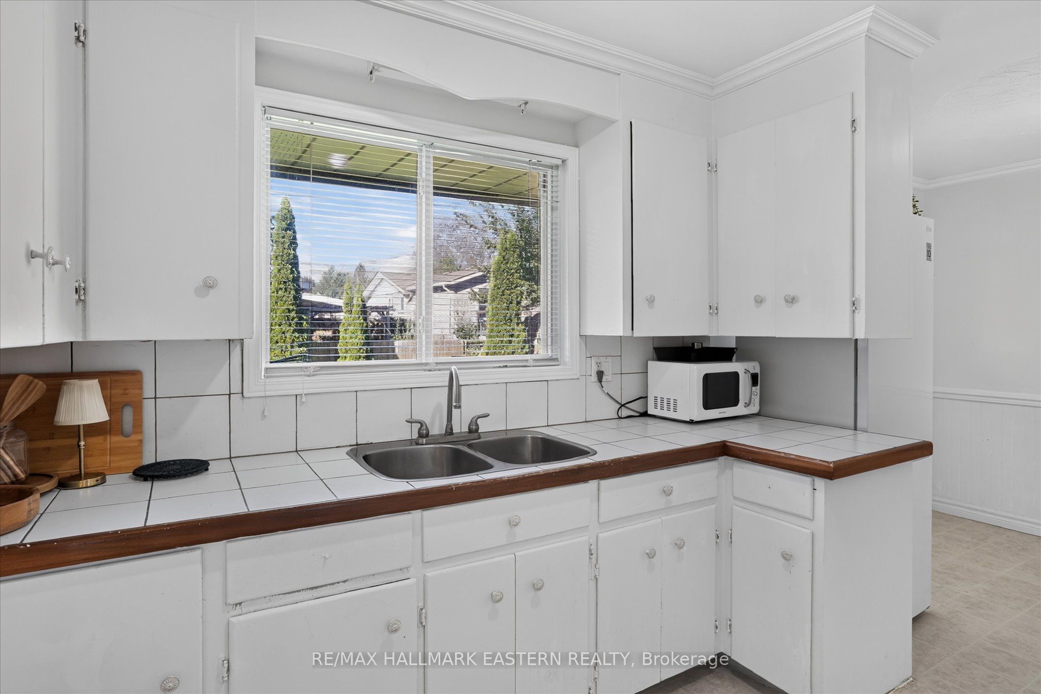 897 Westdale Avenue Property Photo 11