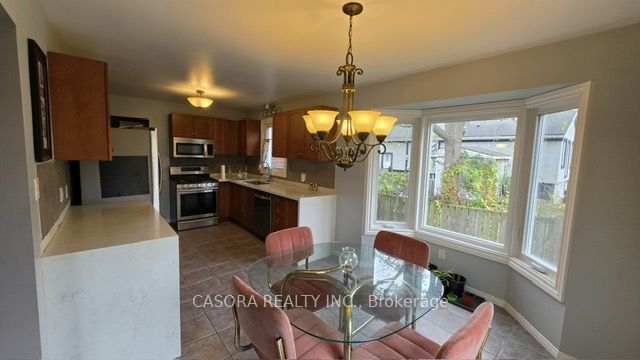71 Stone Church Road E Property Photo 2