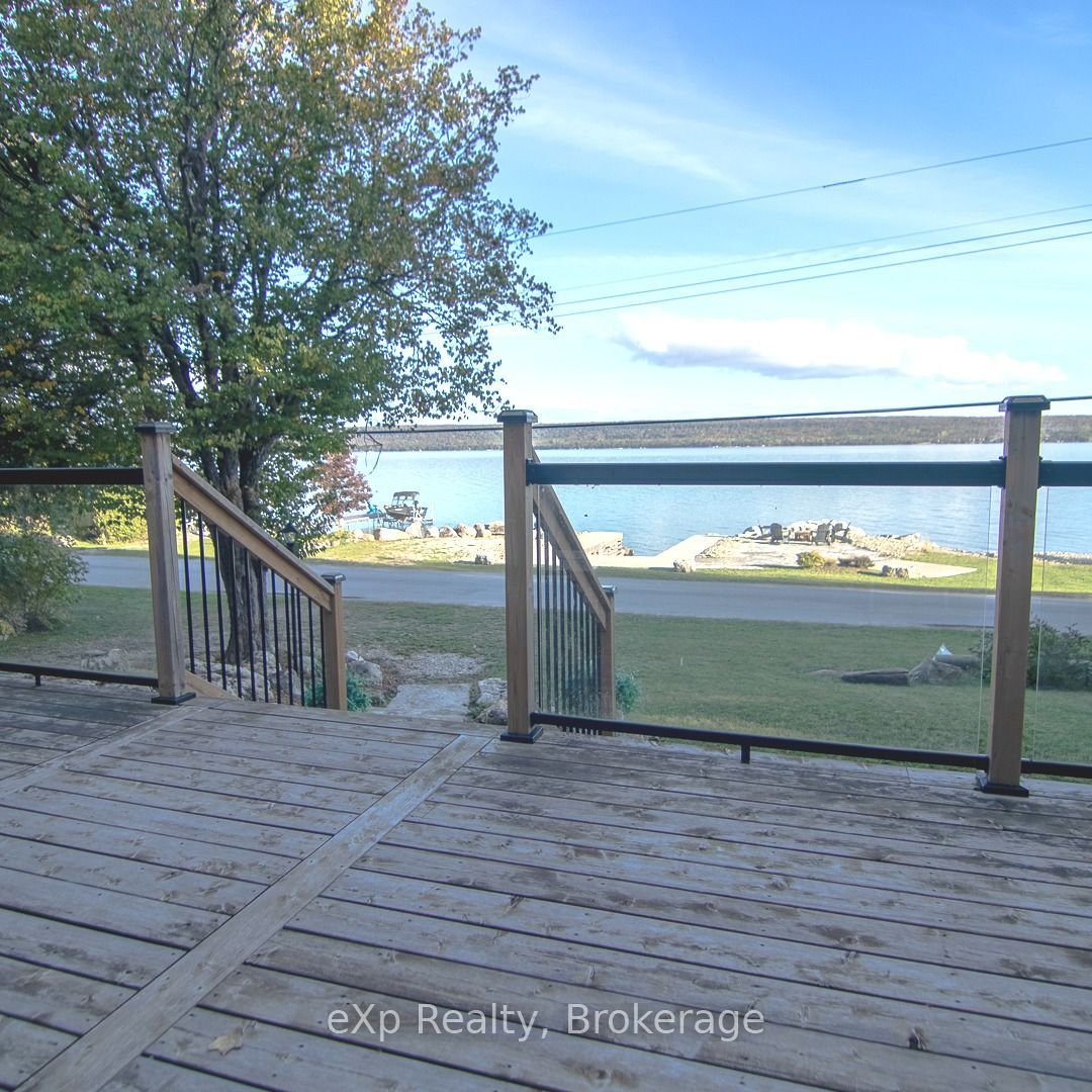 299 Mallory Beach Road Property Photo 1