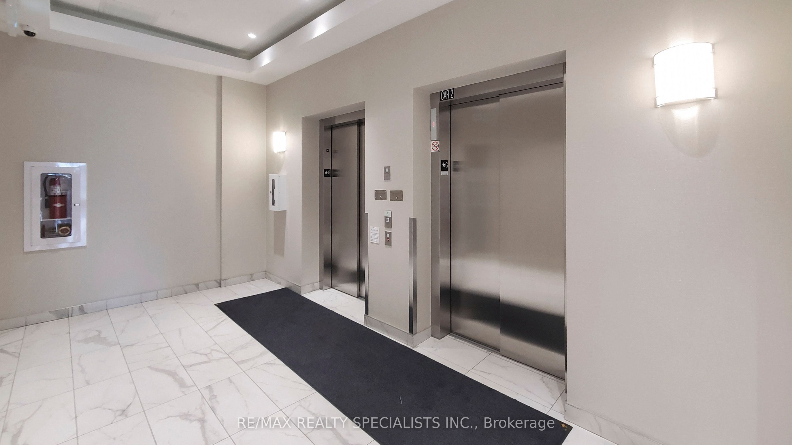 7 Erie Avenue 809 Property Photo 8