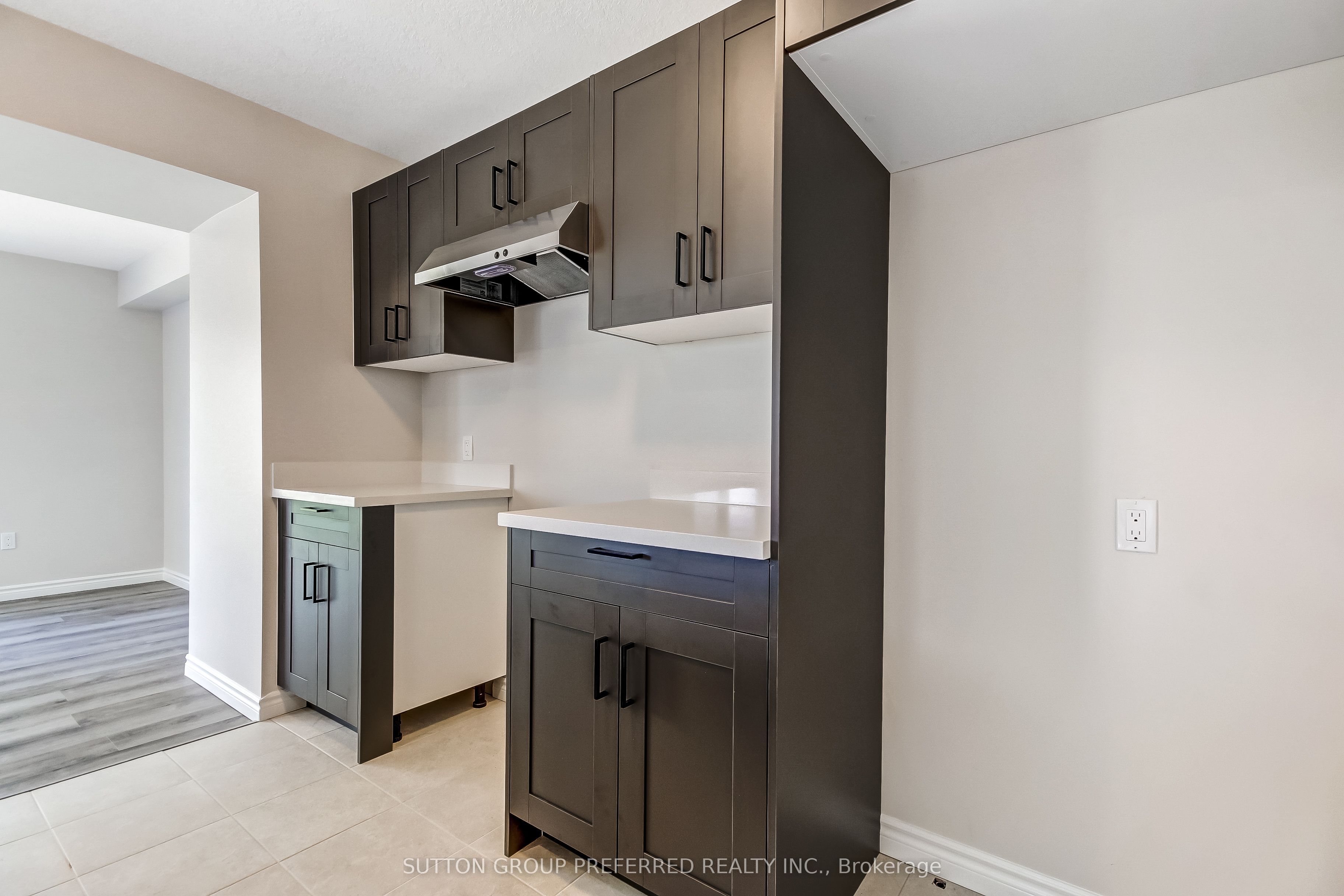 3956 Mia Avenue Property Photo 8
