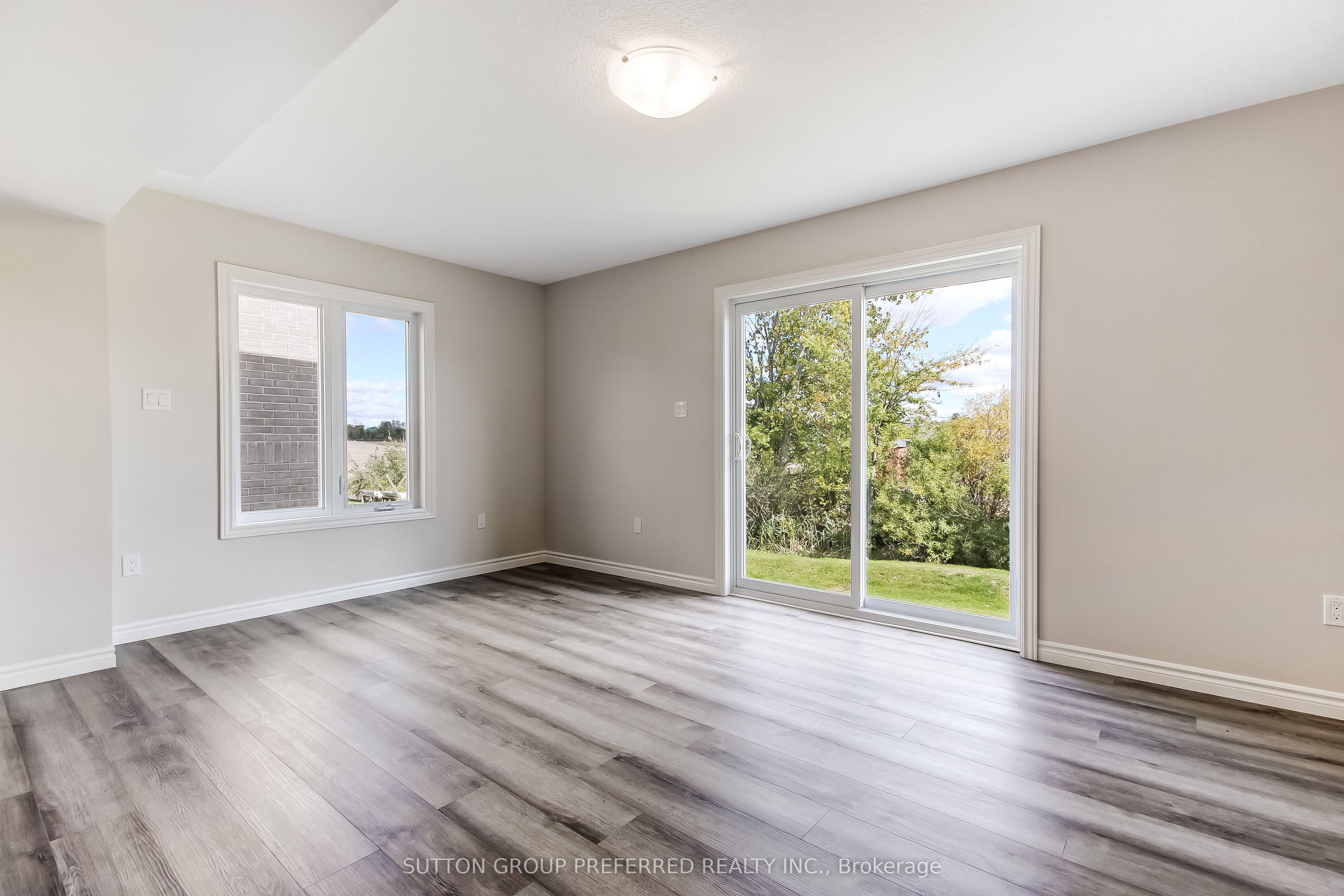 3956 Mia Avenue Property Photo 10