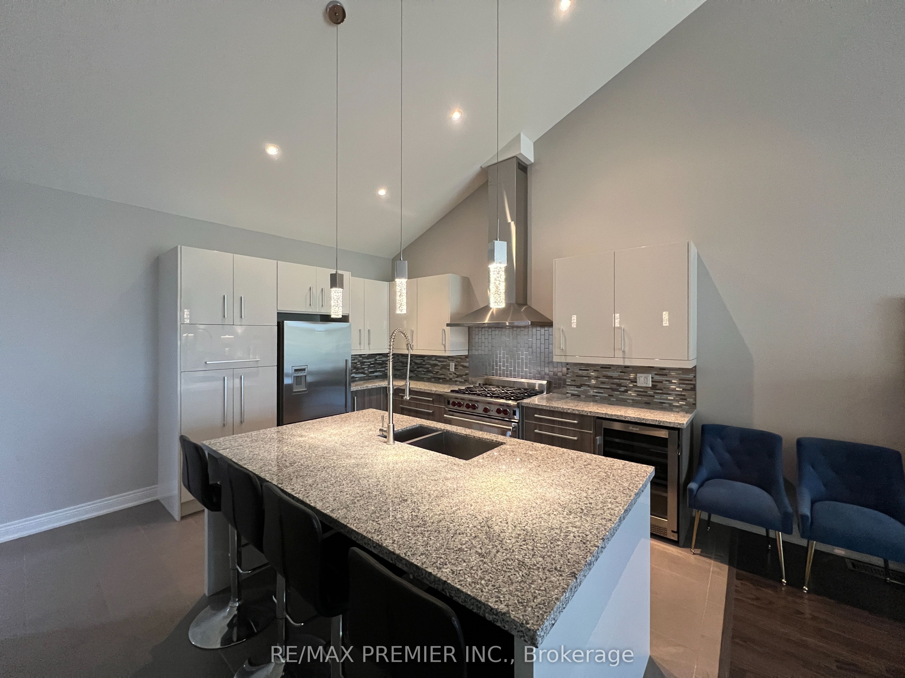 7673 Green Vista Gate 140 Property Photo 7