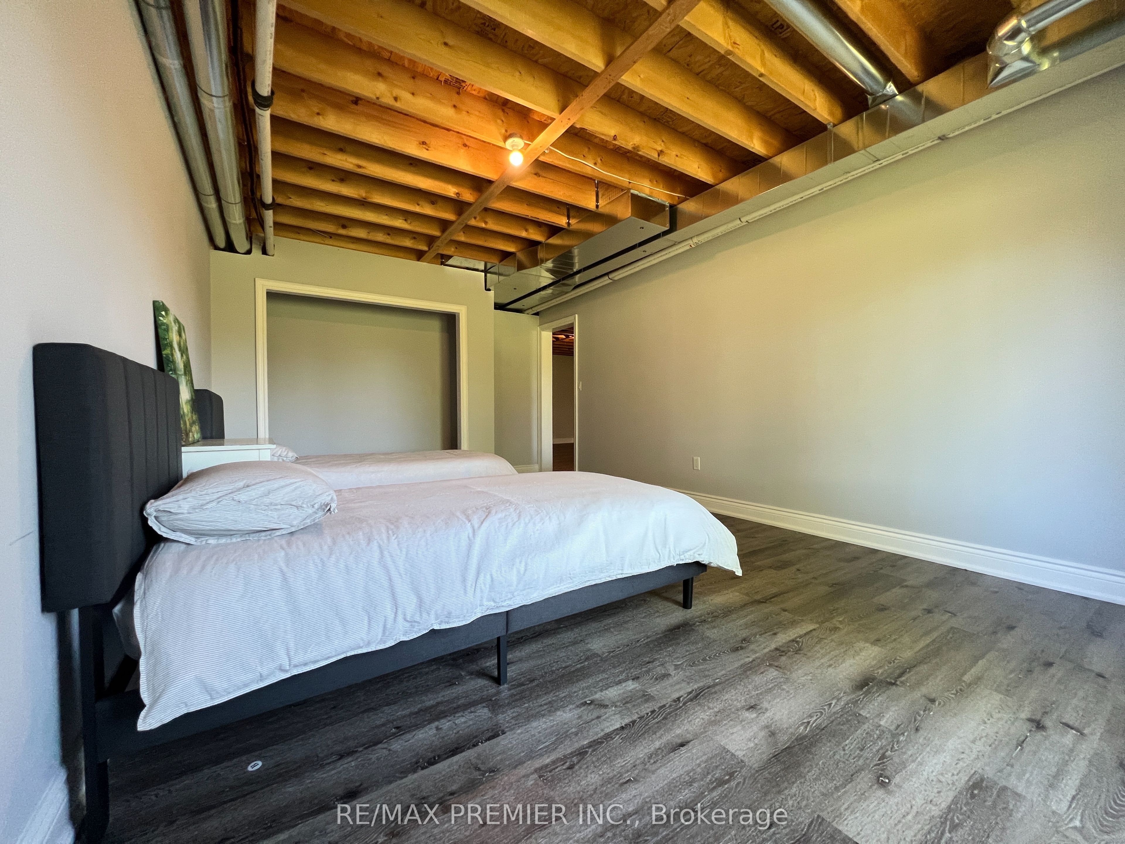 7673 Green Vista Gate 140 Property Photo 22
