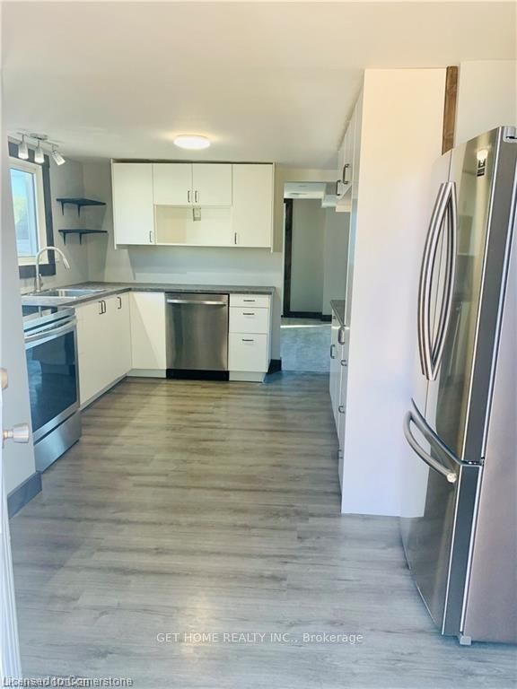 100 Lincoln Street Property Photo 6
