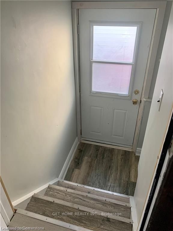 100 Lincoln Street Property Photo 15