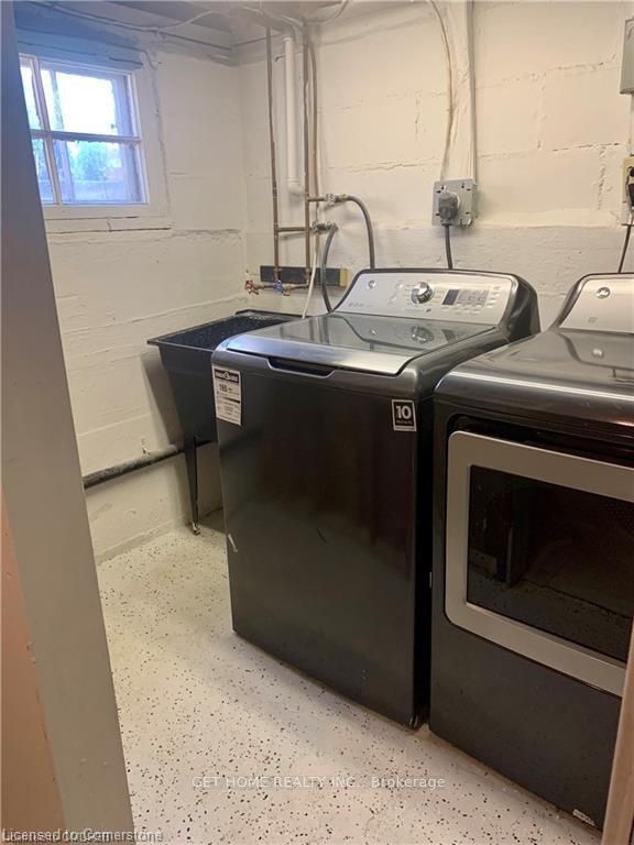 100 Lincoln Street Property Photo 18