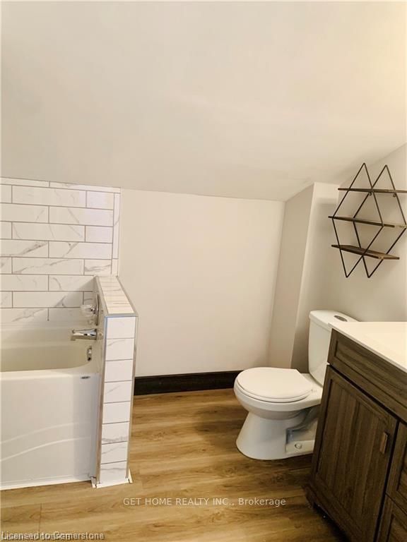 100 Lincoln Street Property Photo 20