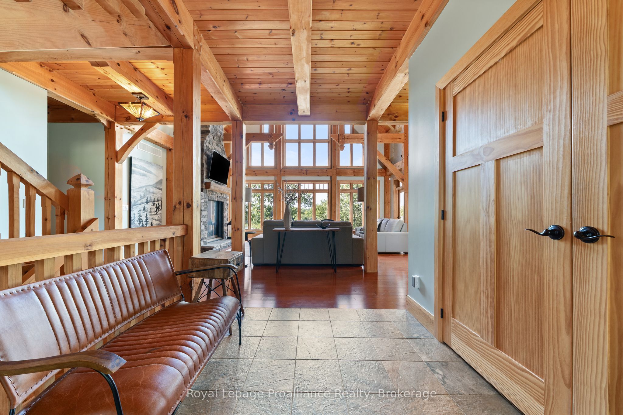 12698 Loyalist Parkway Property Photo 13