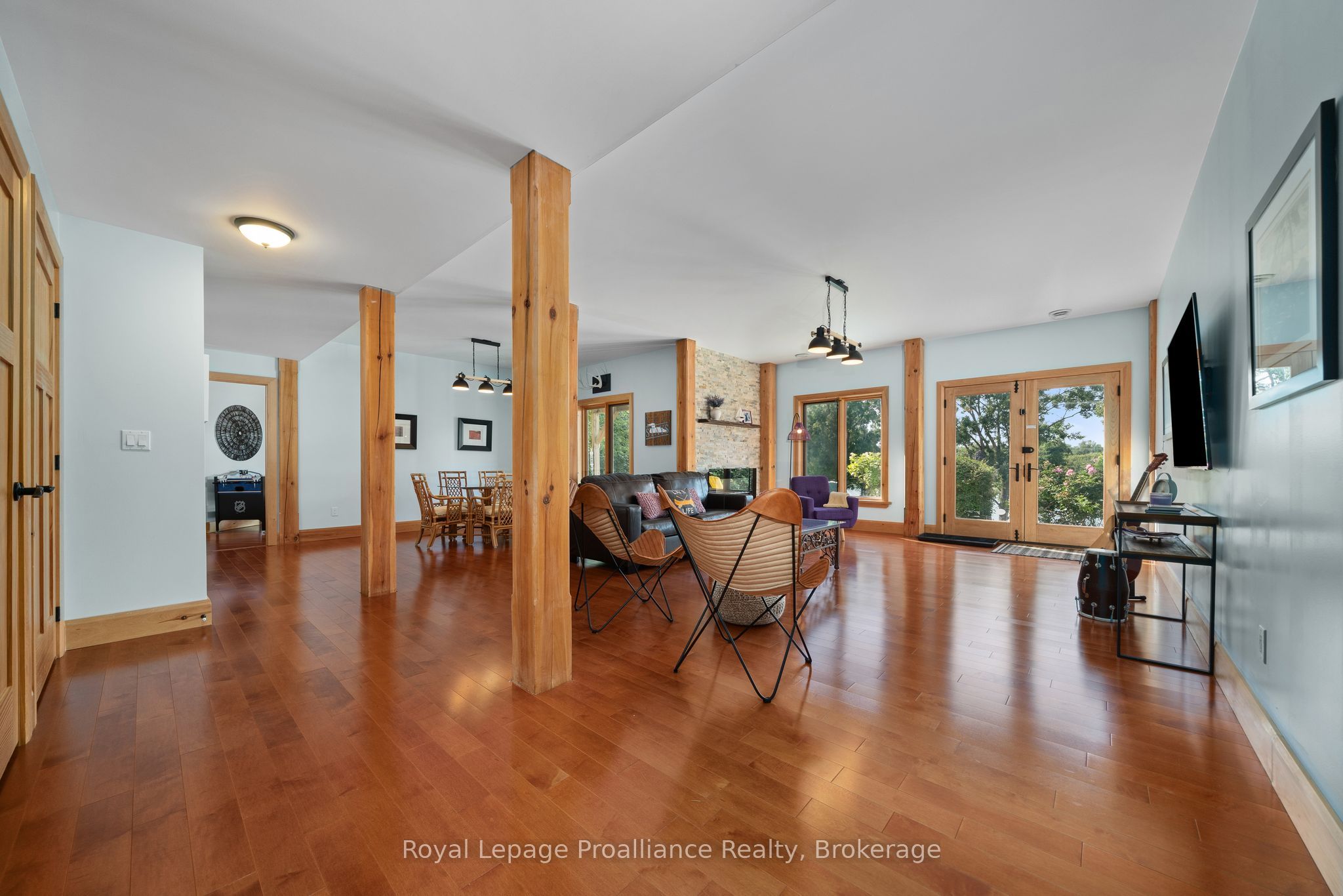 12698 Loyalist Parkway Property Photo 31