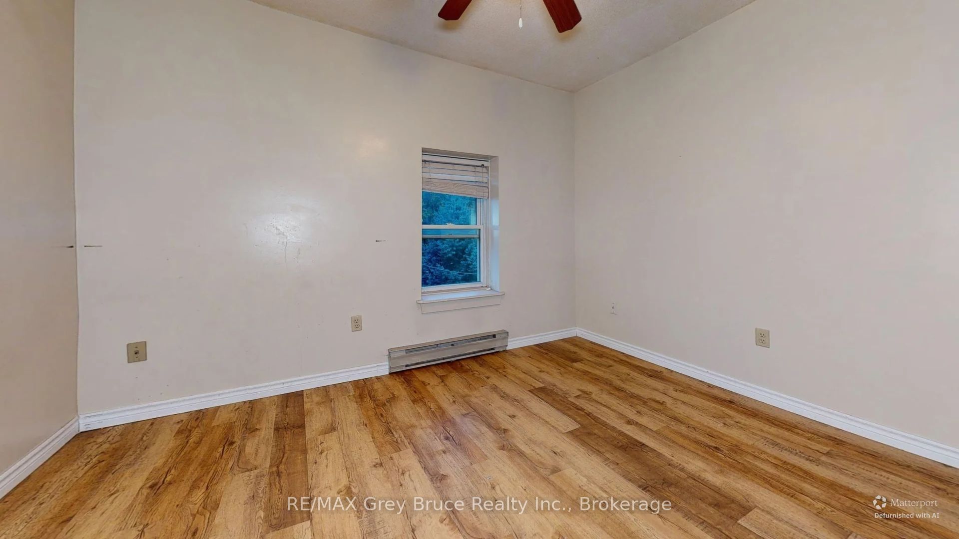 108 Queen Street N Unit 5 Property Photo 13