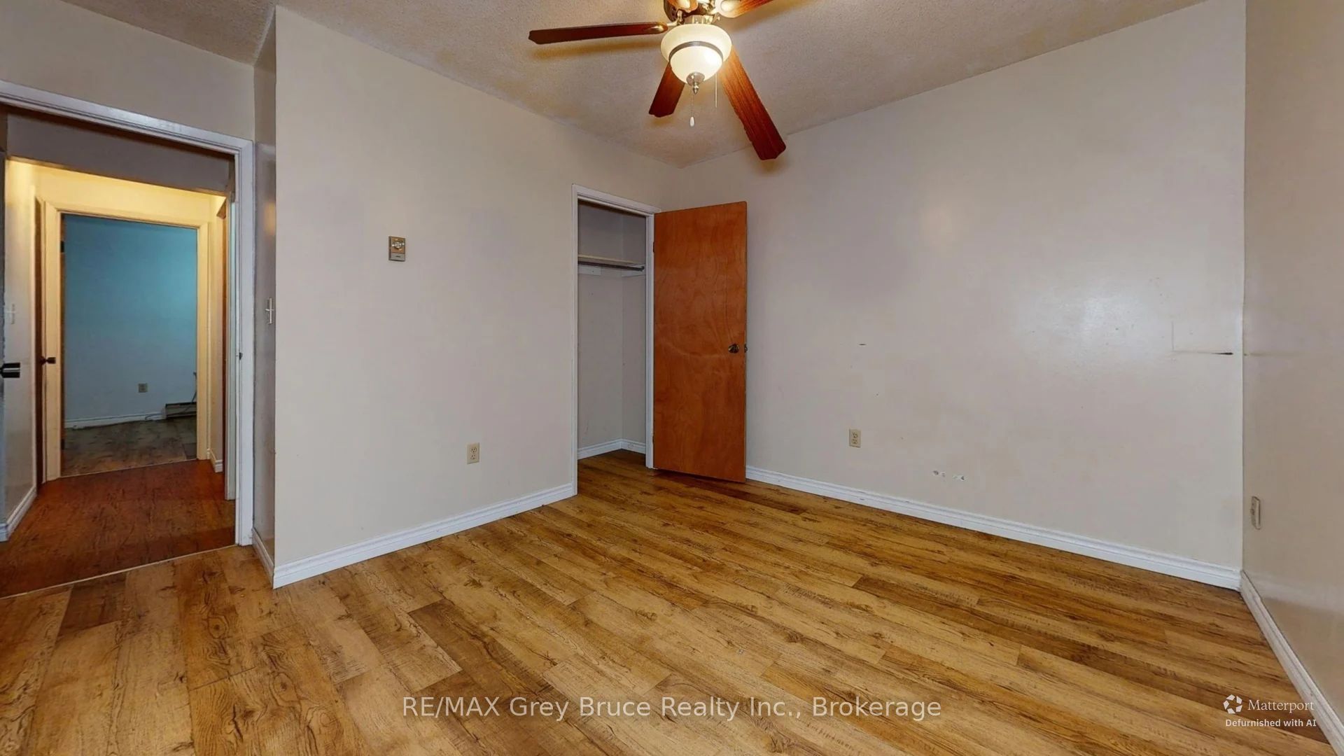 108 Queen Street N Unit 5 Property Photo 14