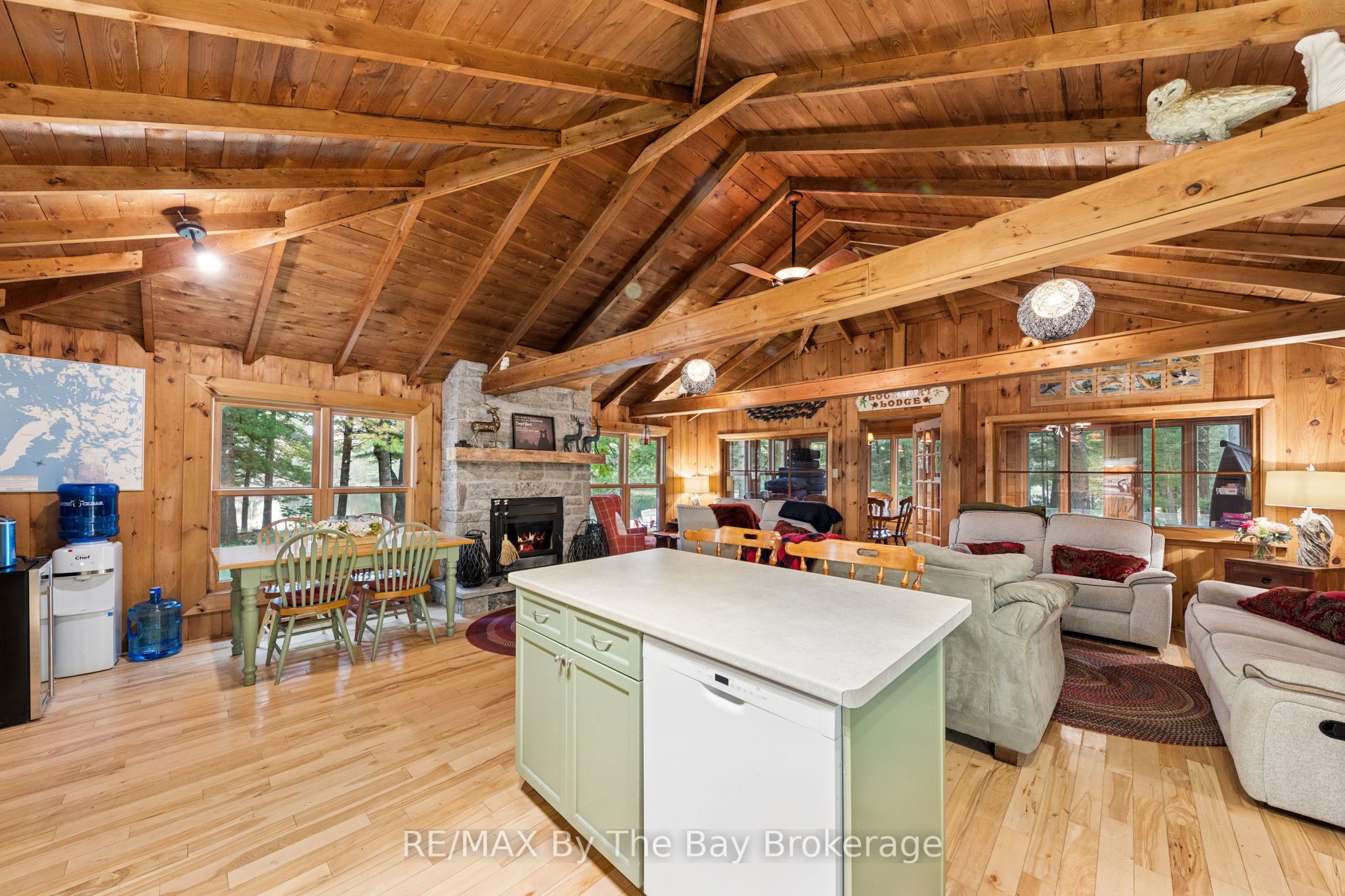 10158 Georgian Bay Shore Property Photo 13