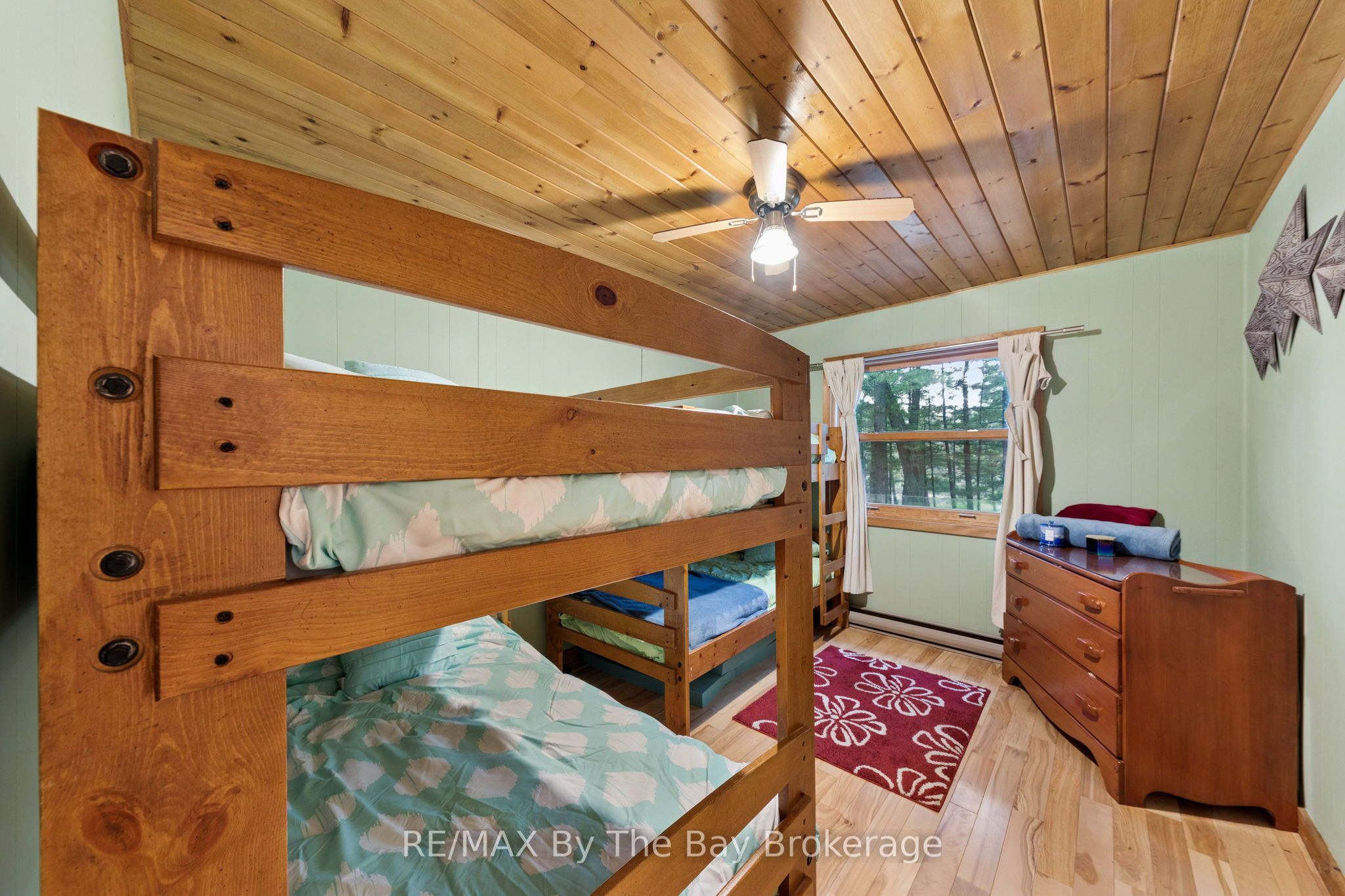 10158 Georgian Bay Shore Property Photo 22