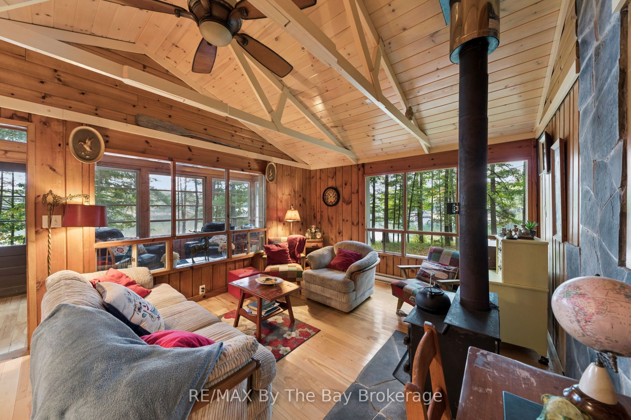 10158 Georgian Bay Shore Property Photo 35