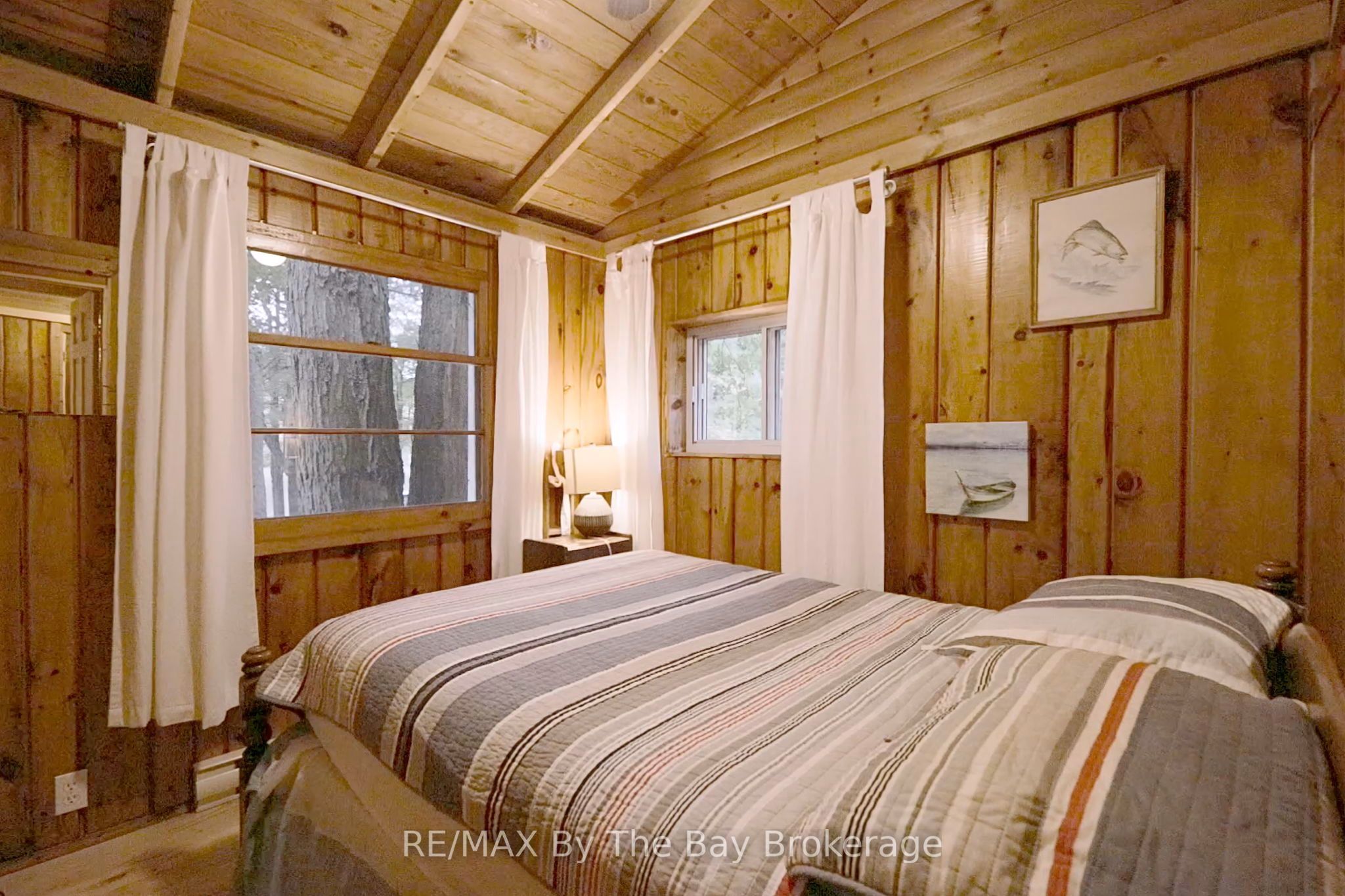 10158 Georgian Bay Shore Property Photo 42