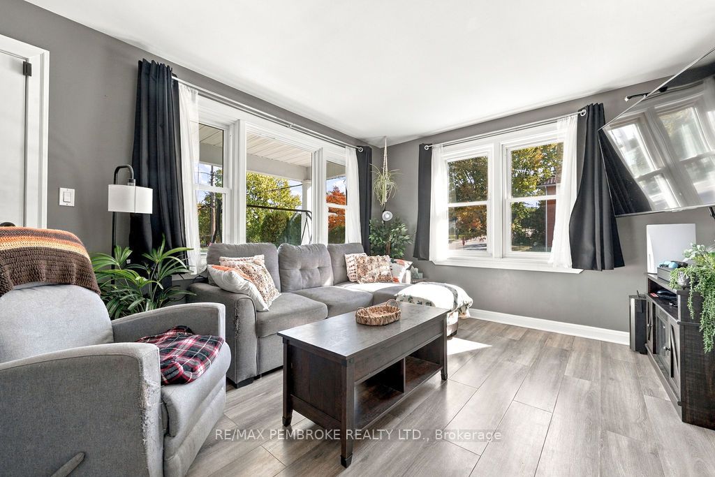 53 Doran Street Property Photo 15