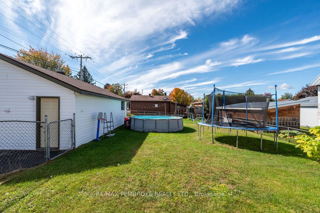 53 Doran Street Property Photo 35