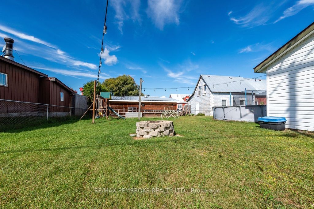 53 Doran Street Property Photo 37