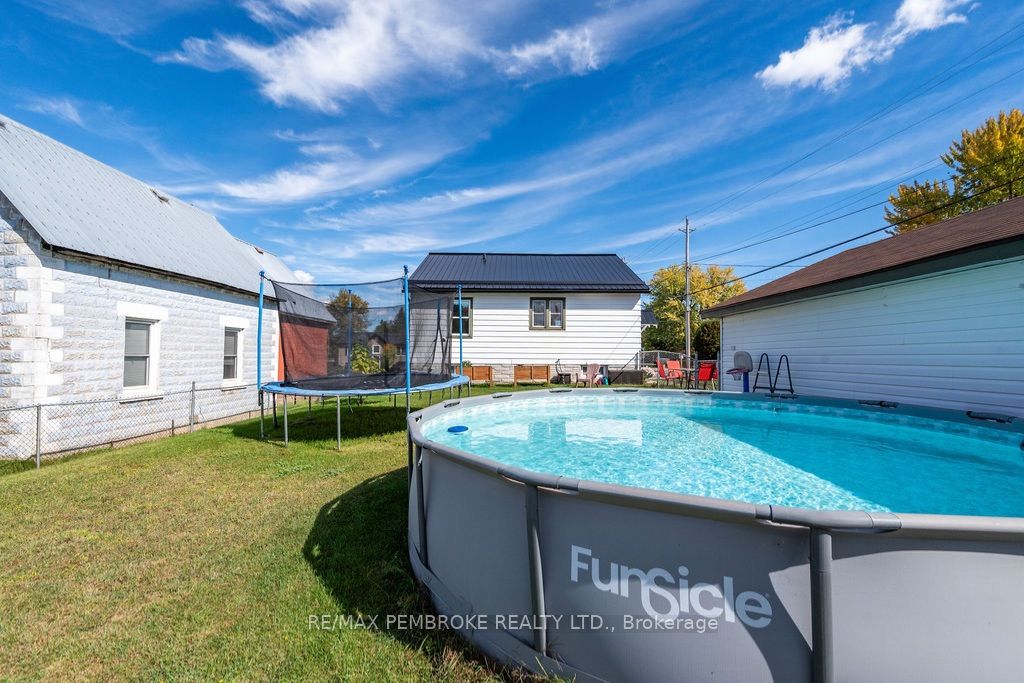 53 Doran Street Property Photo 38