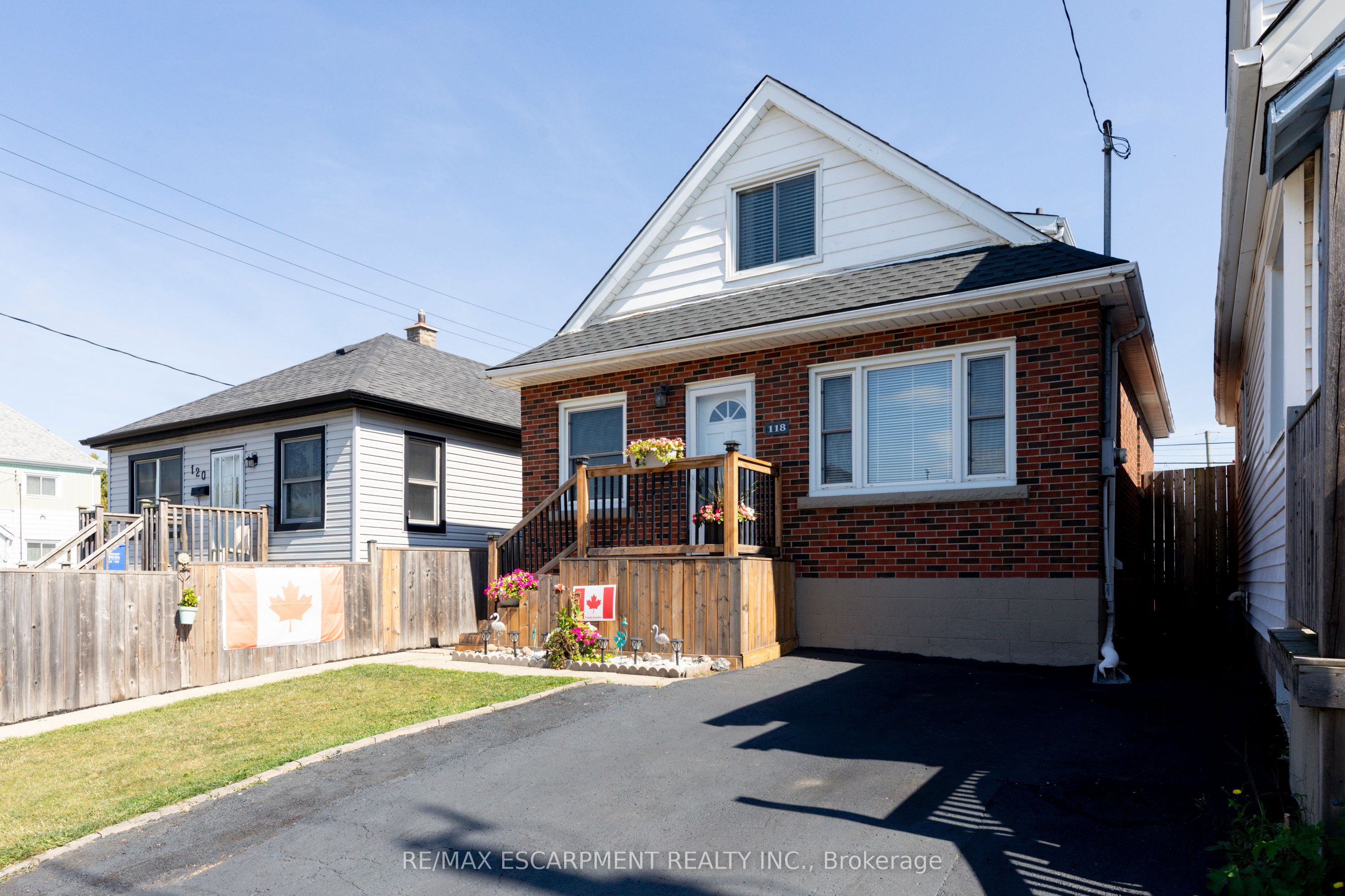 118 Julian Avenue Property Photo 3