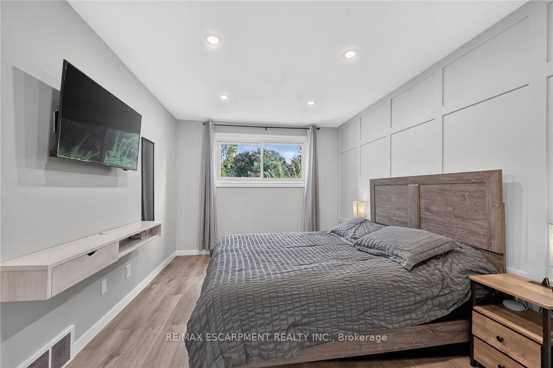 15 Miller Crescent Property Photo 19
