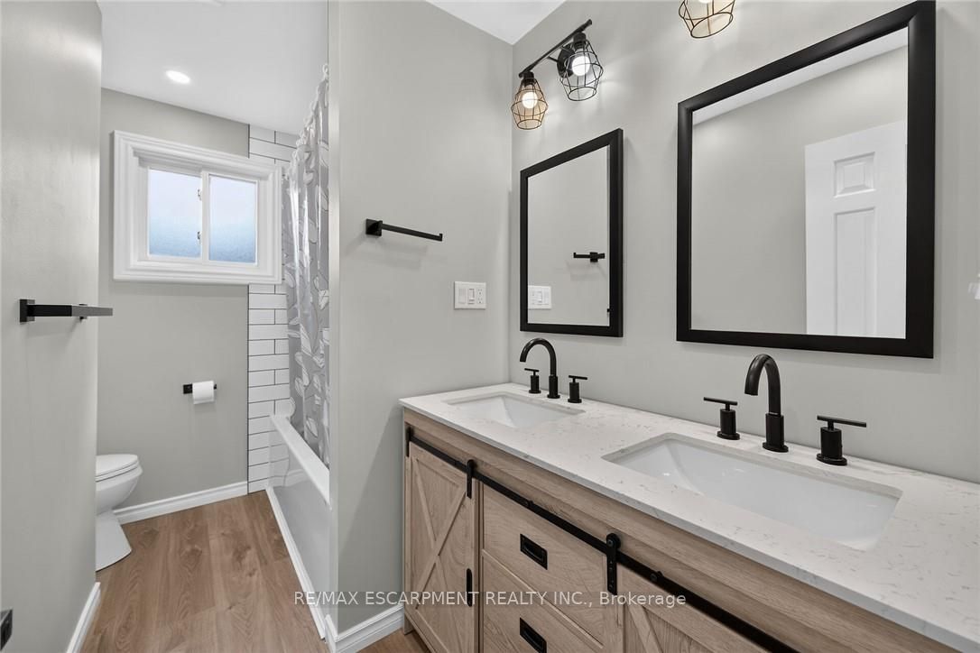 15 Miller Crescent Property Photo 23