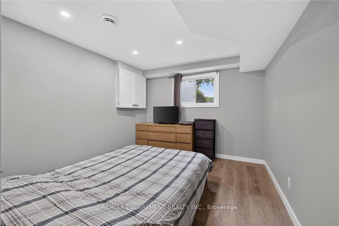 15 Miller Crescent Property Photo 27