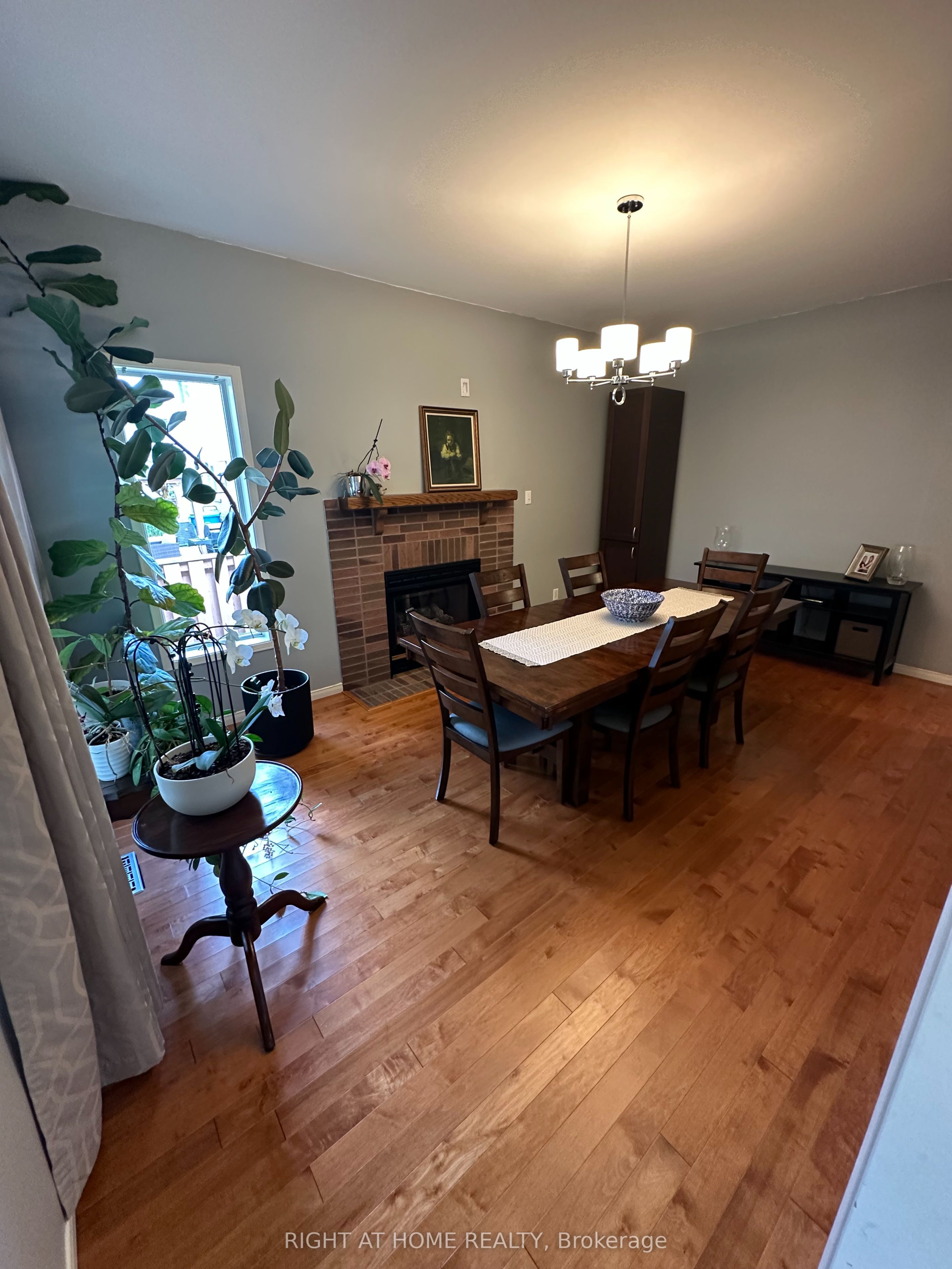 4369 Goldenwood Drive Property Photo 8