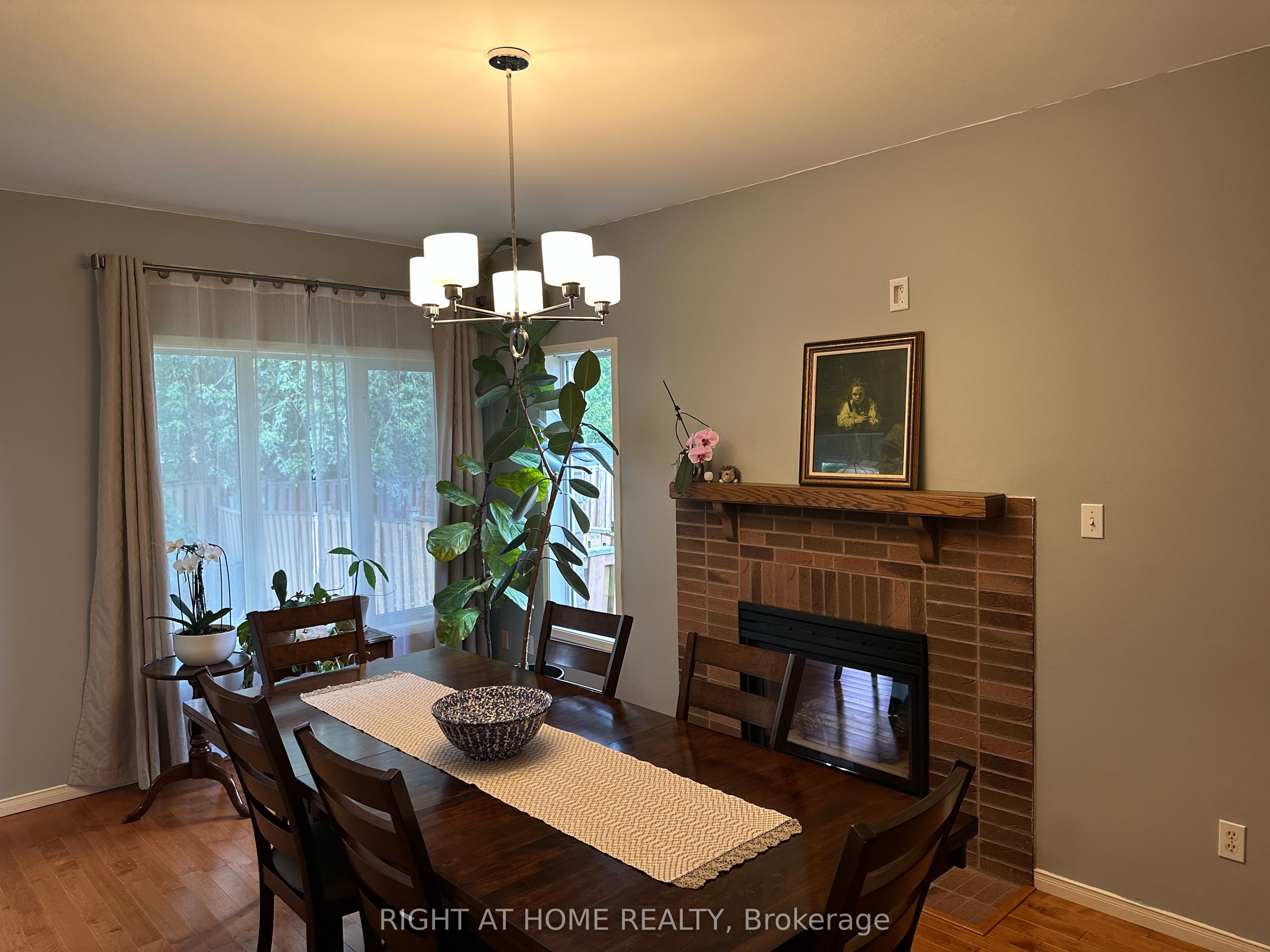 4369 Goldenwood Drive Property Photo 9