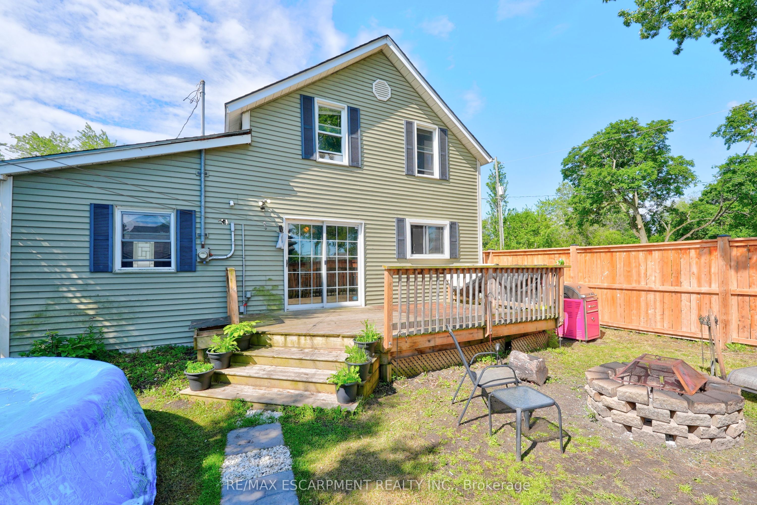 503 John Street Property Photo 30