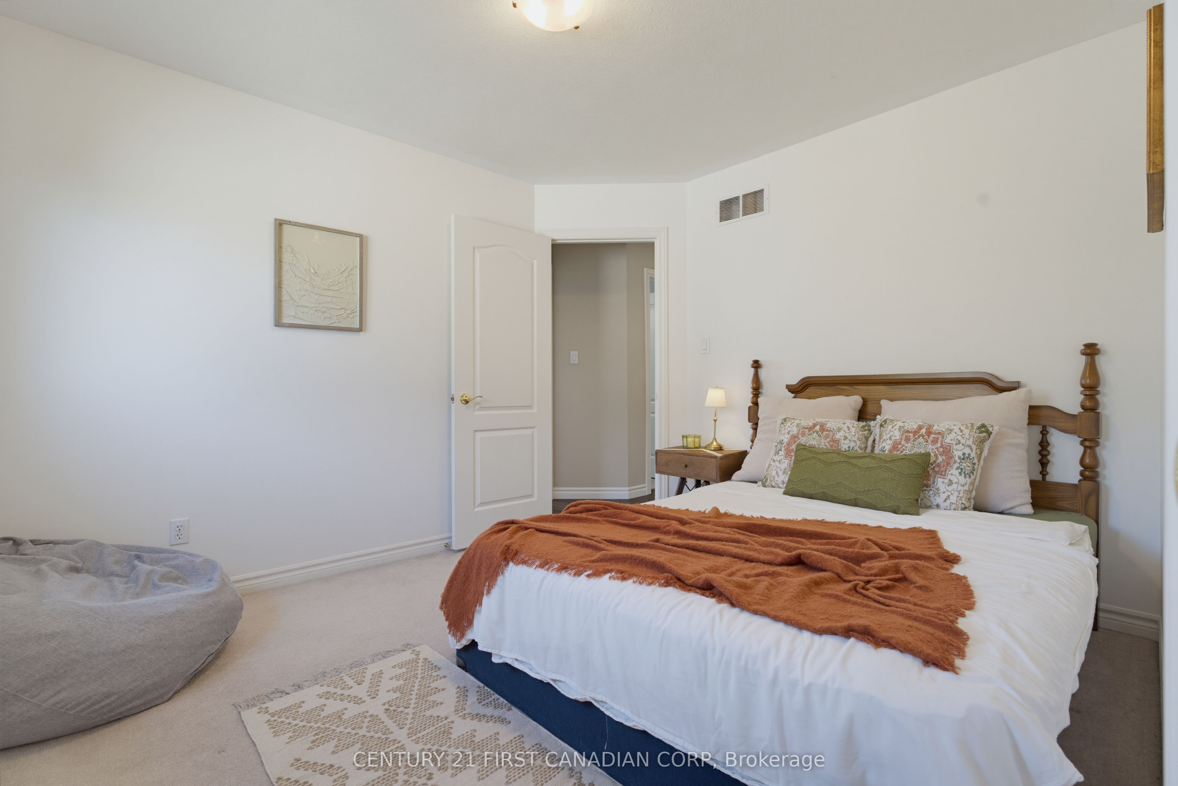 1197 Smither Road Property Photo 26