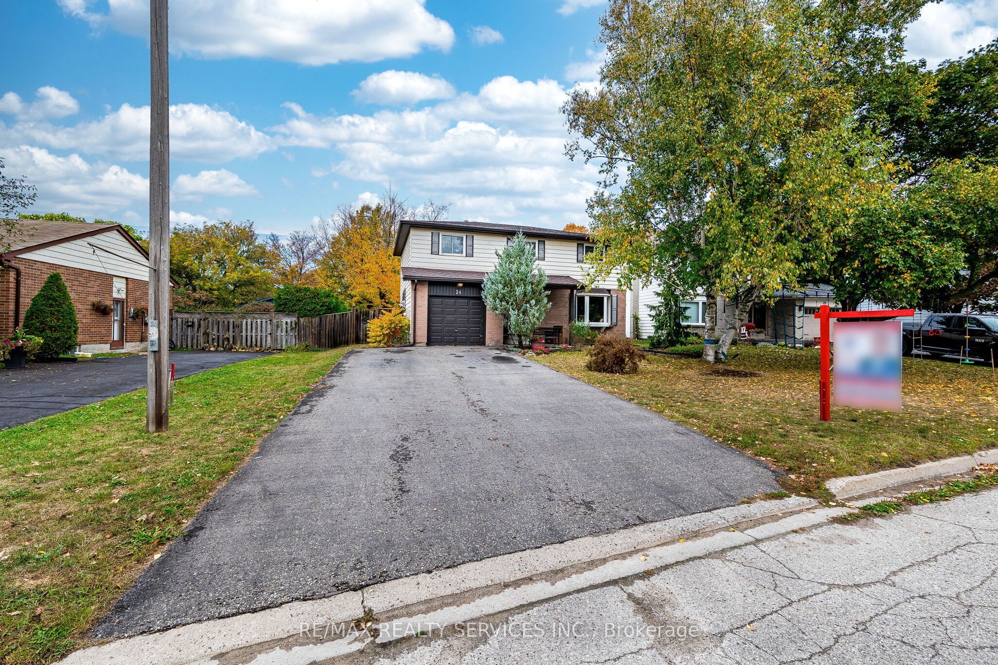 24 Carberry Road Street Property Photo 3