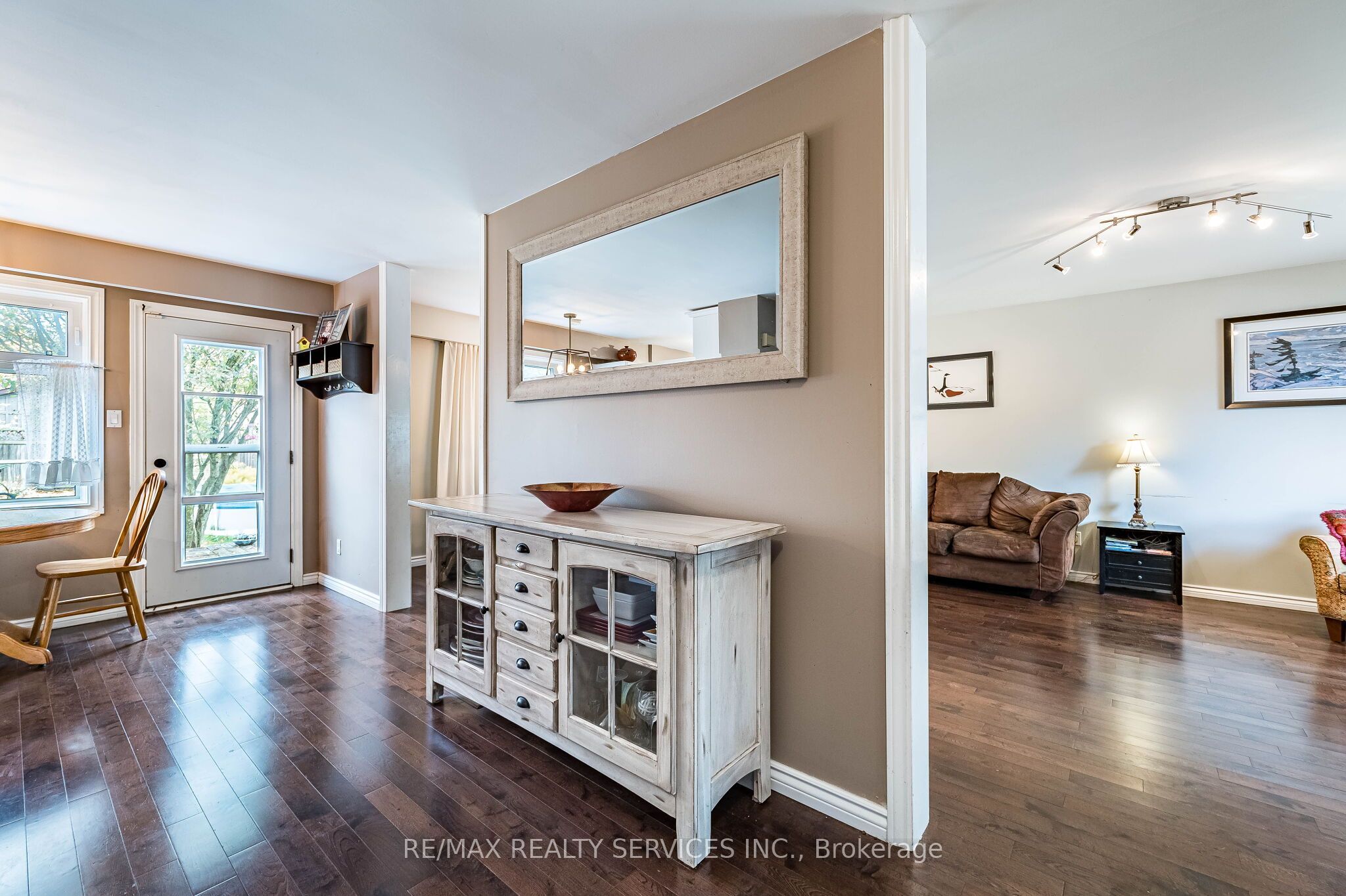 24 Carberry Road Street Property Photo 8