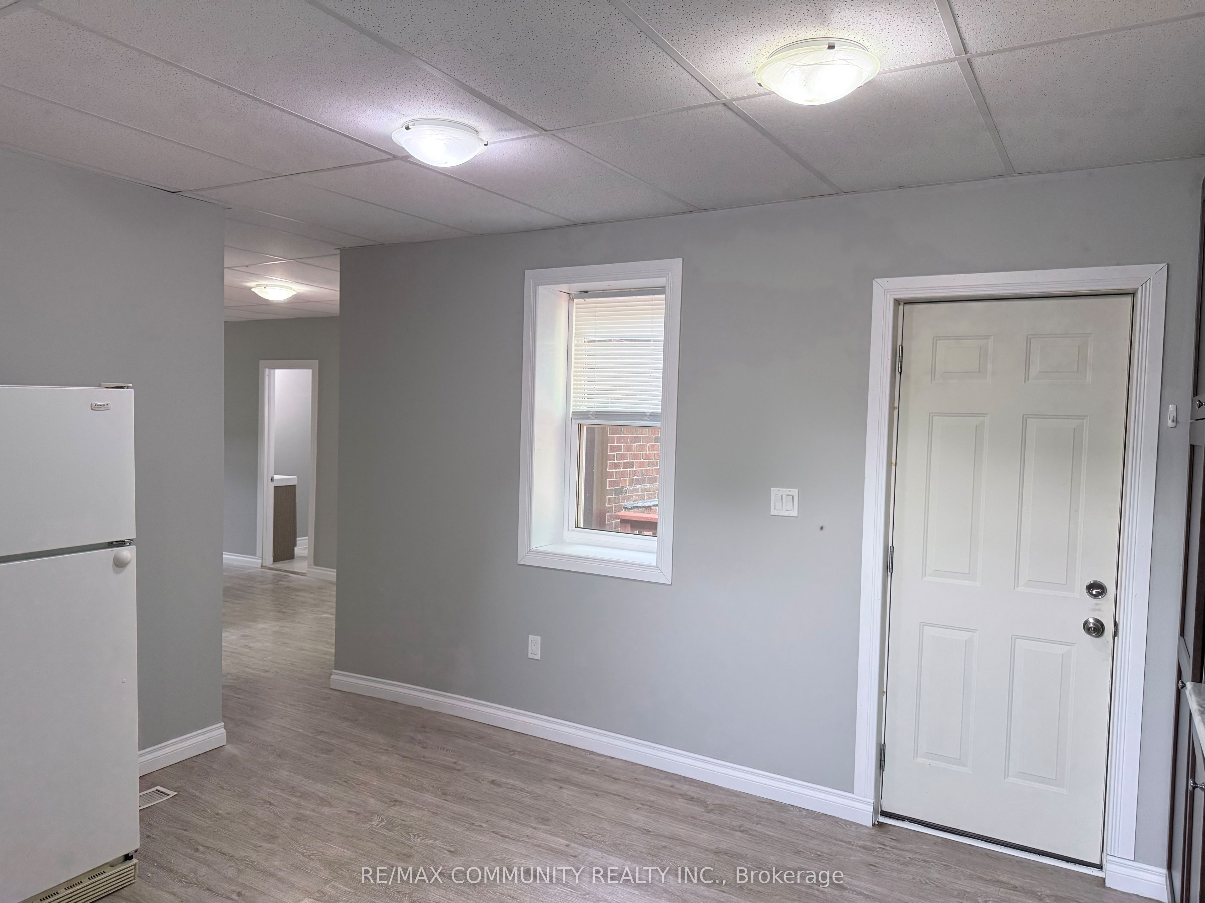 70 Huron Street Property Photo 8