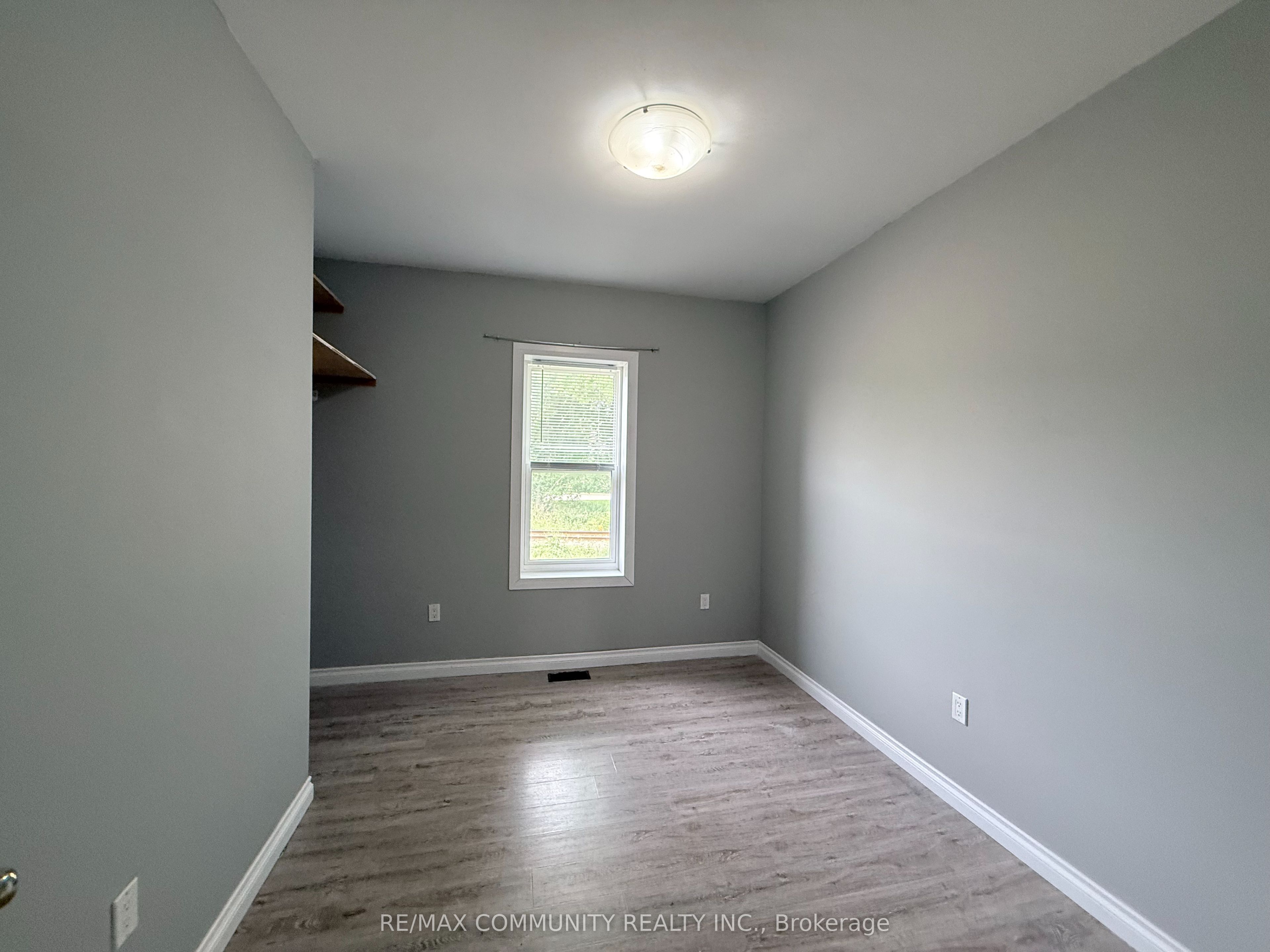 70 Huron Street Property Photo 11