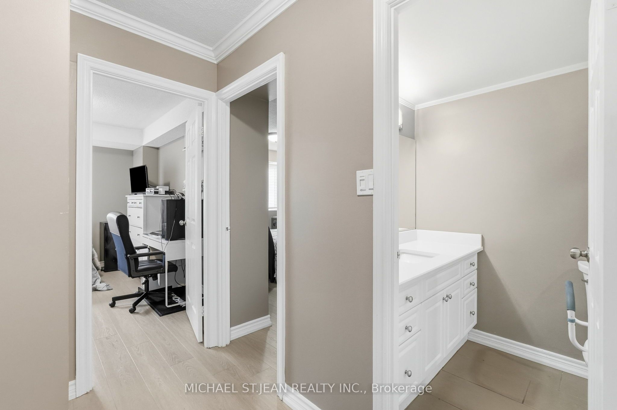 301 Frances Avenue 705 Property Photo 23