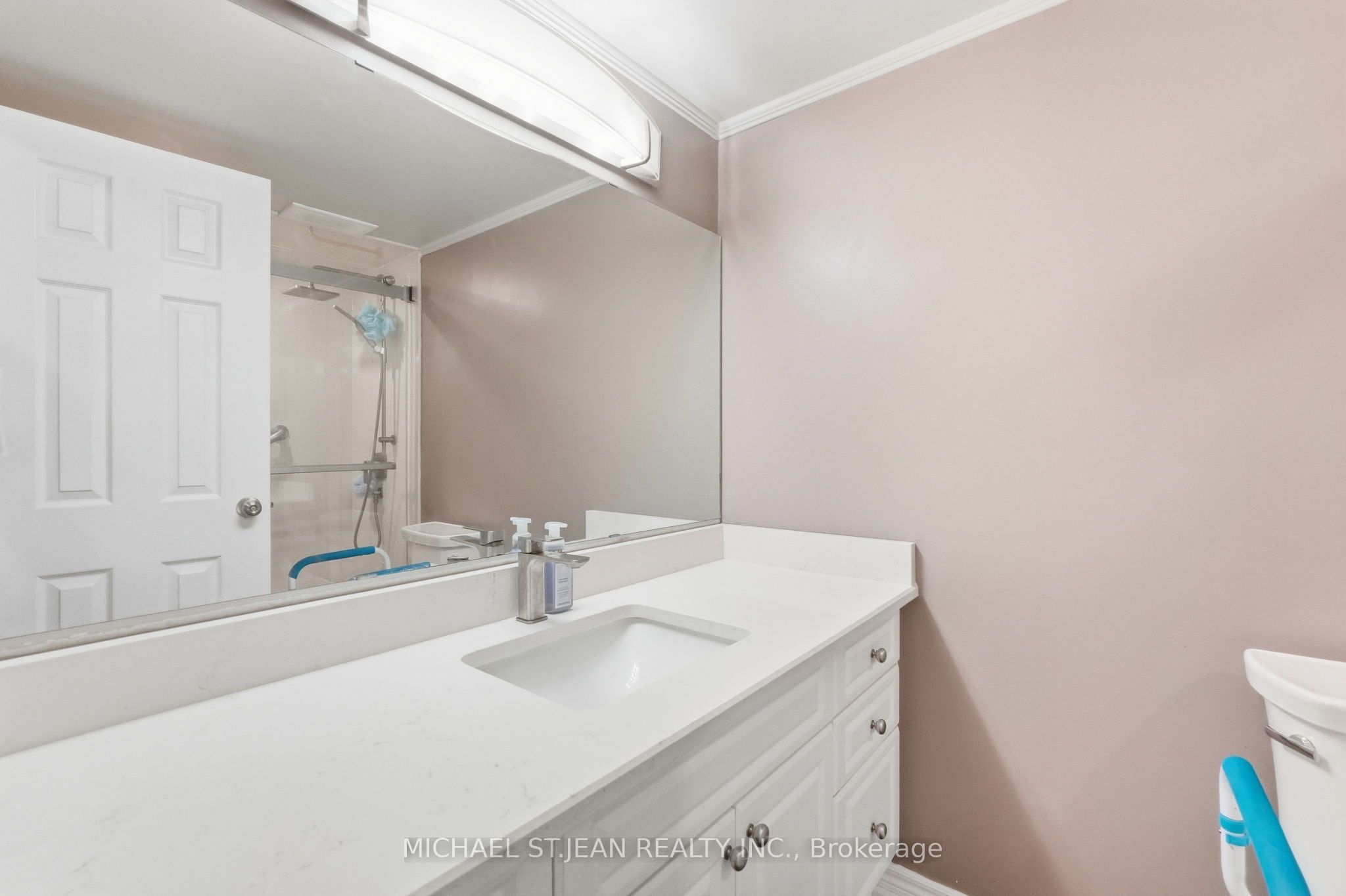 301 Frances Avenue 705 Property Photo 24