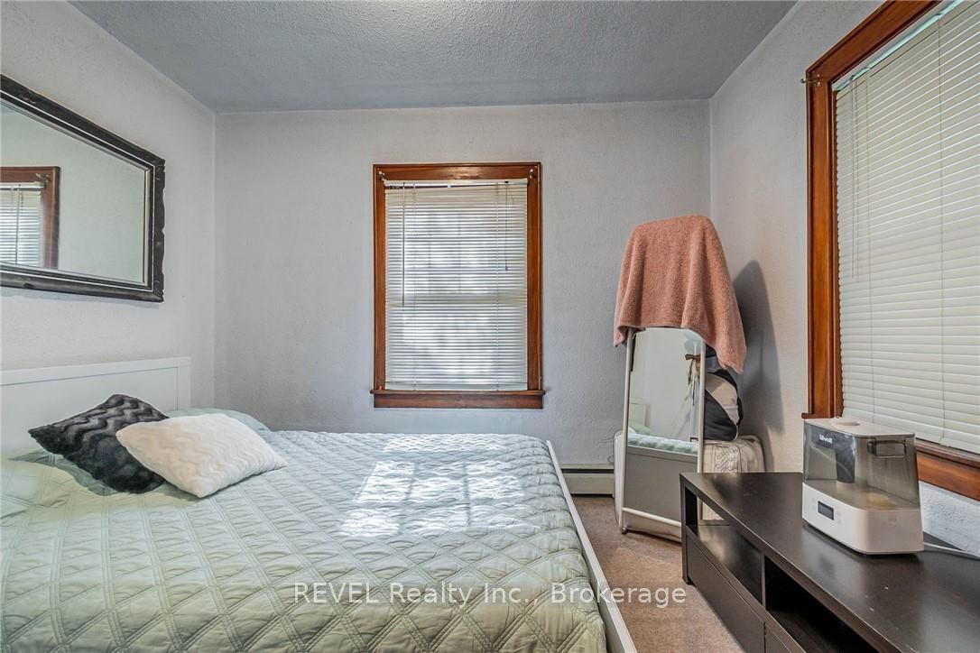 185 James Street Property Photo 6