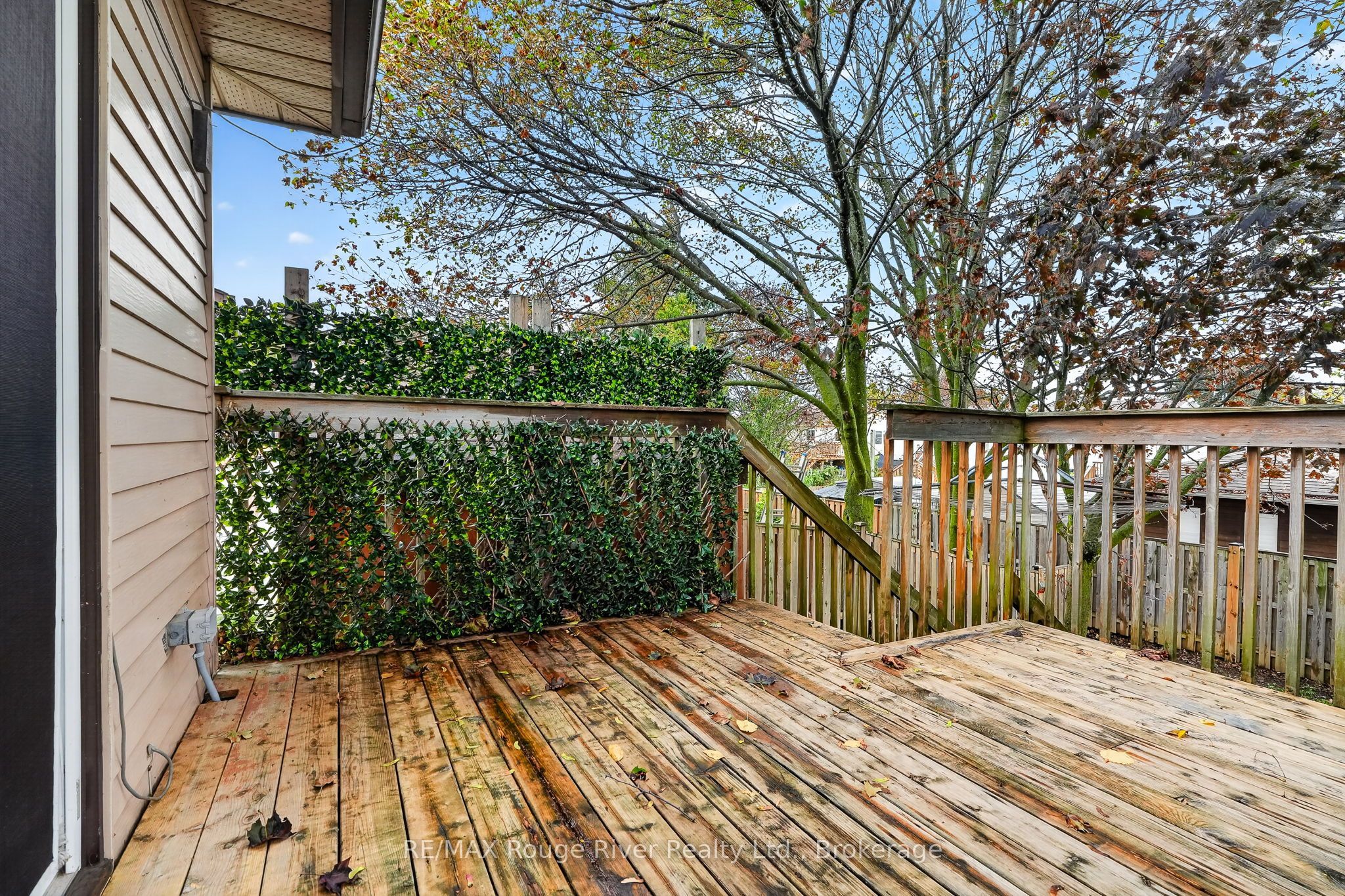 830 Ewing Court Property Photo 35