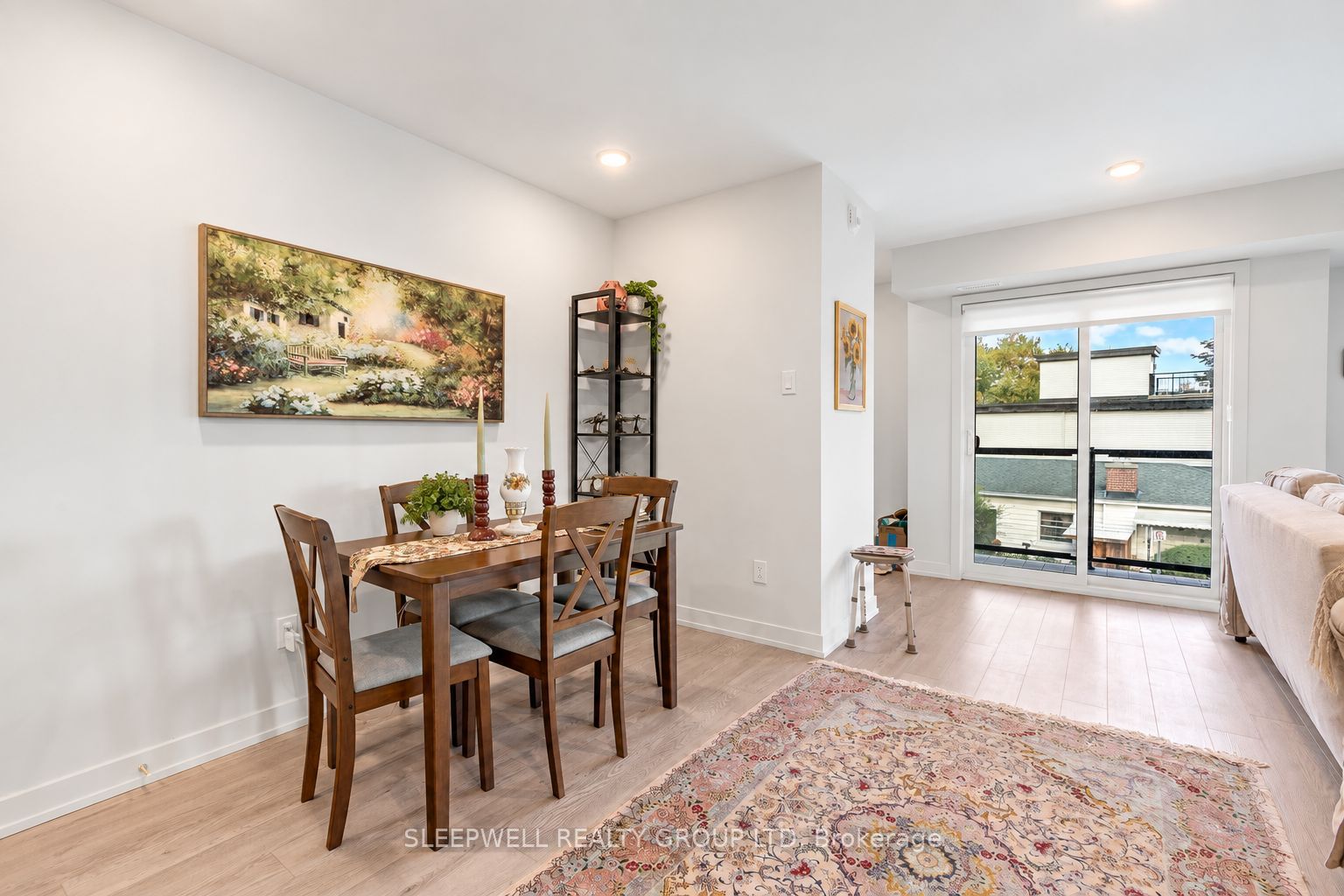 152 Springhurst Avenue 6 Property Photo 8