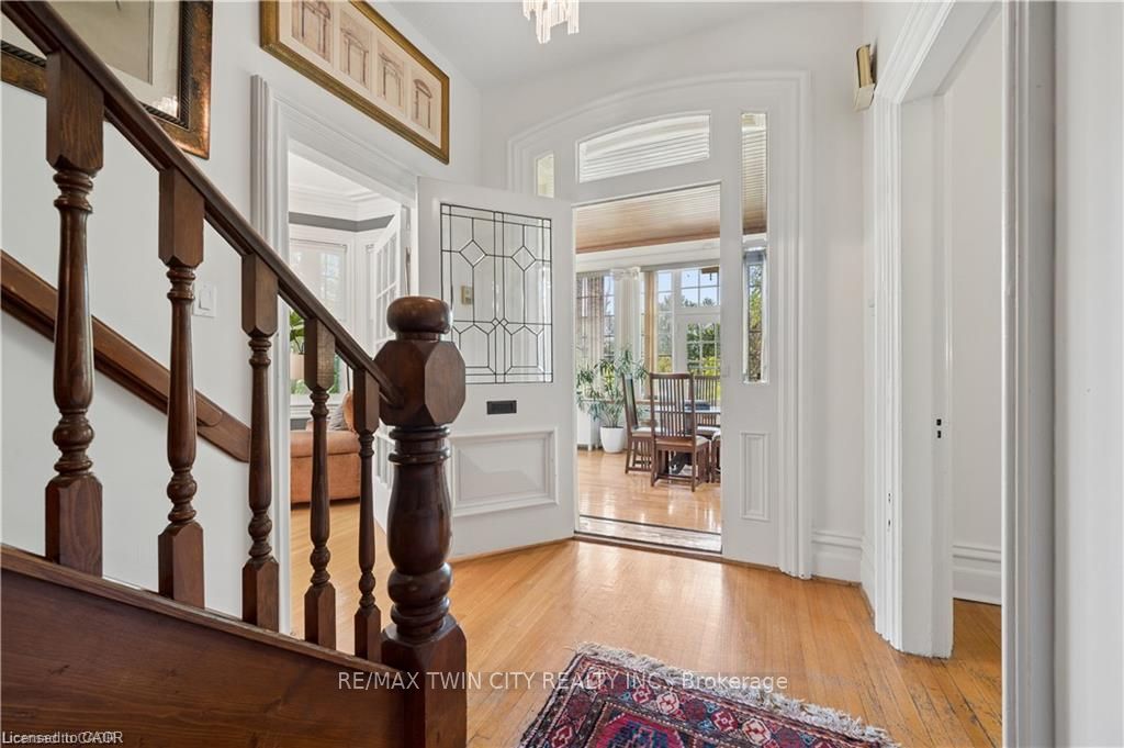66 Park Hill Road E Property Photo 5