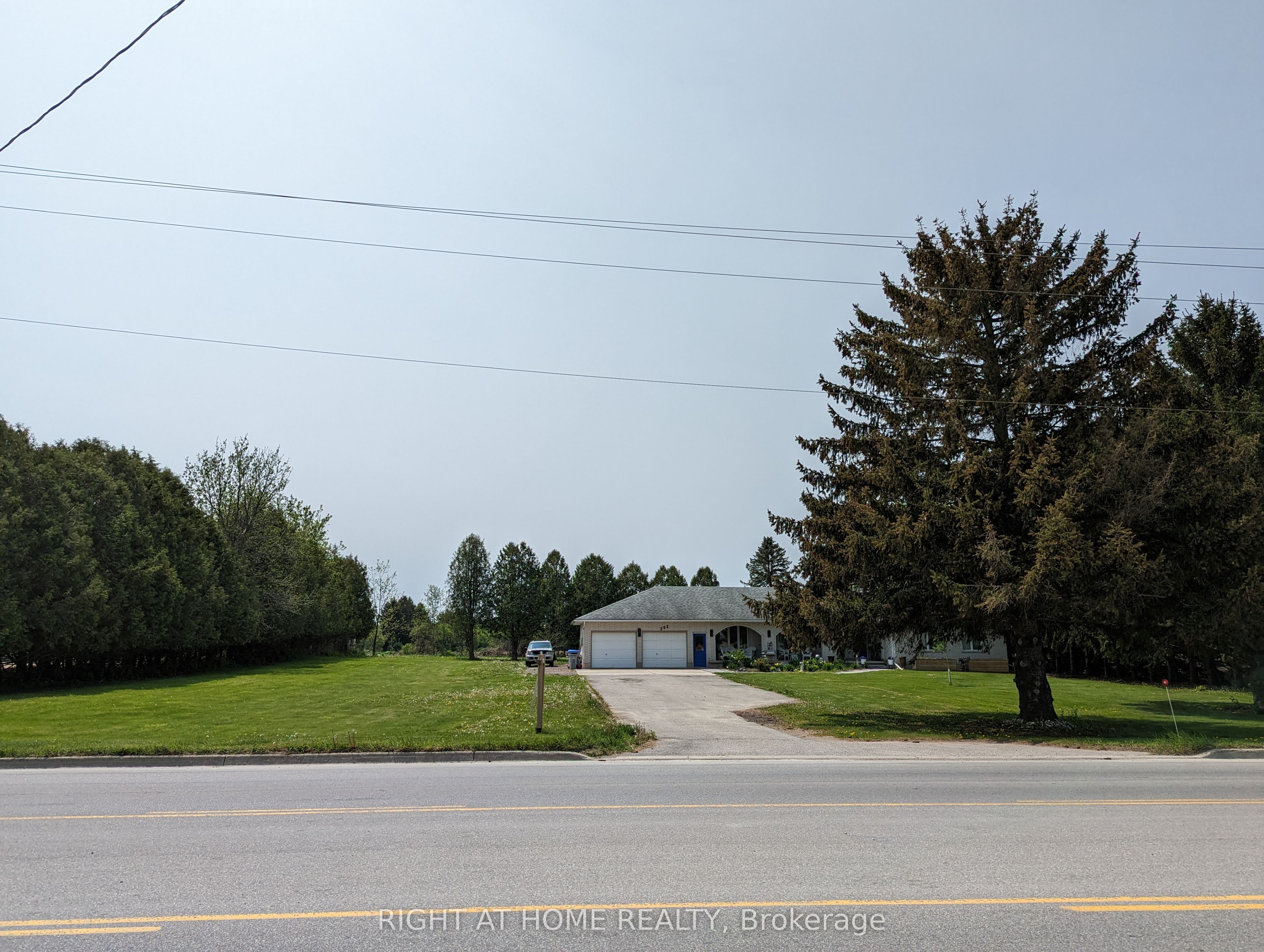 392 Second Street Property Photo 1
