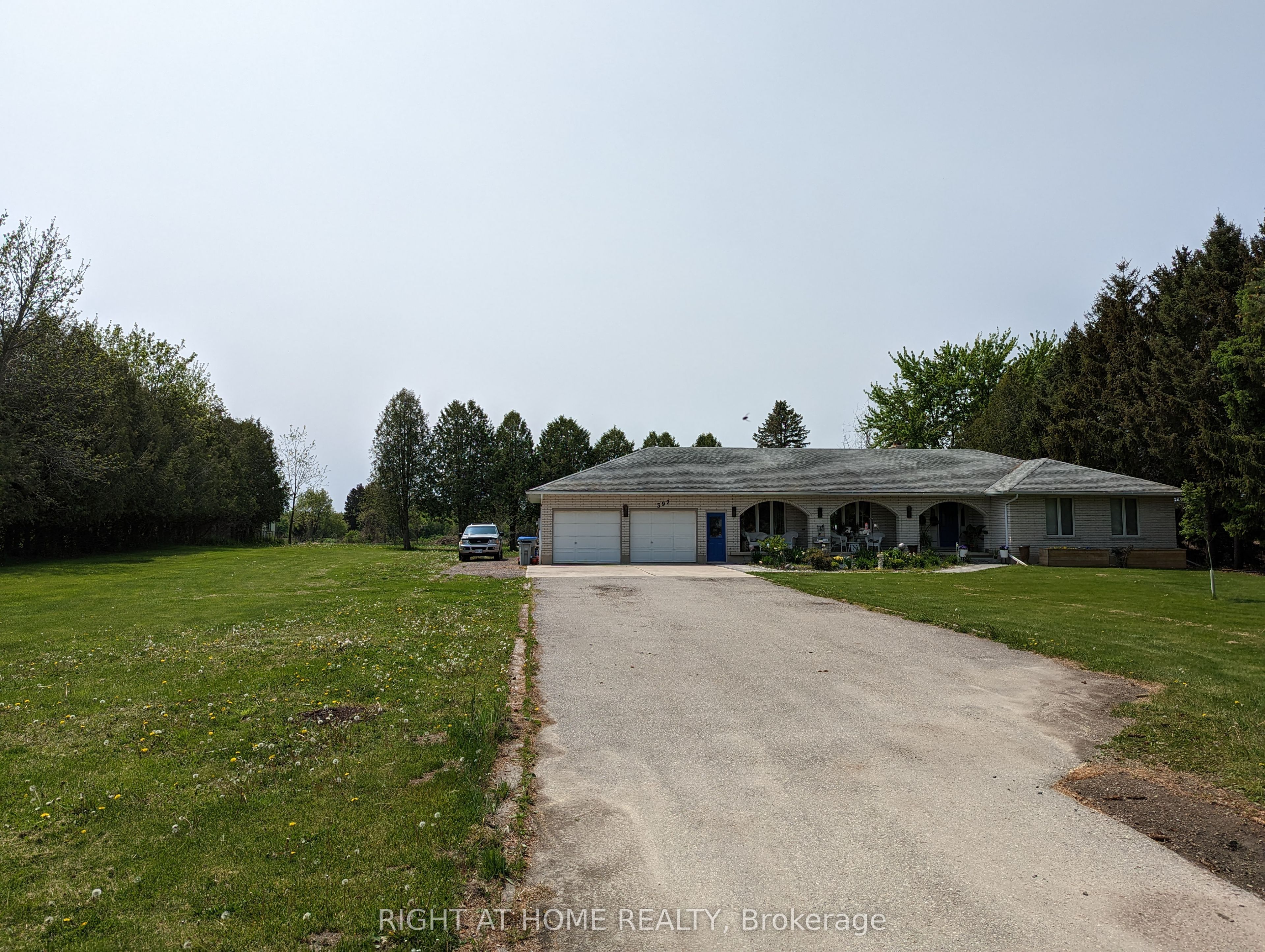 392 Second Street Property Photo 2