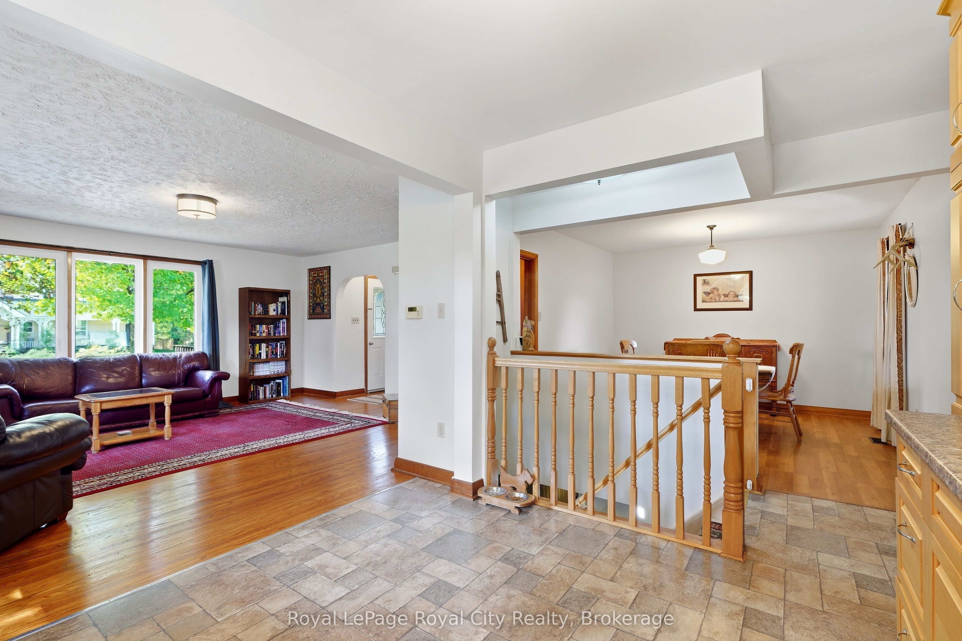 470 Dublin Street Property Photo 9
