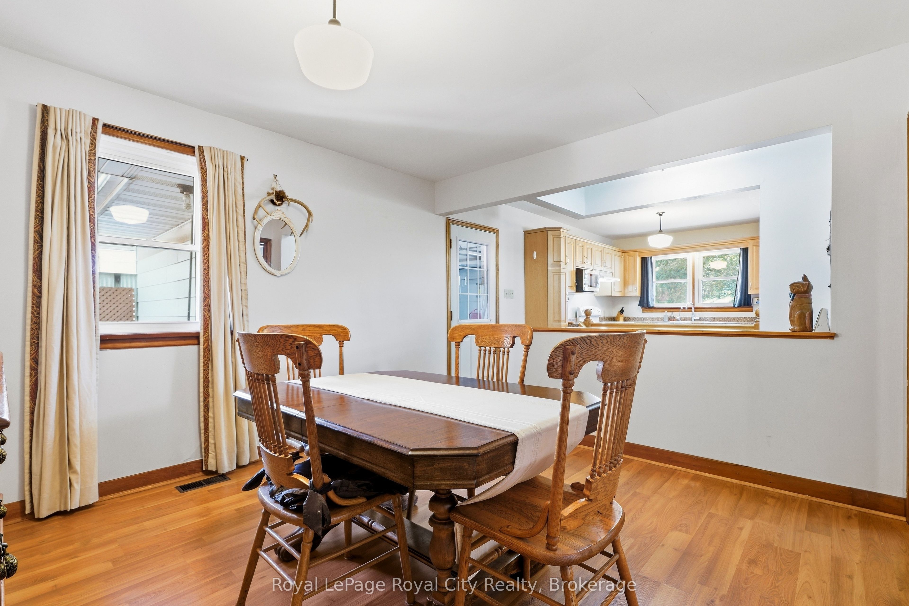 470 Dublin Street Property Photo 14